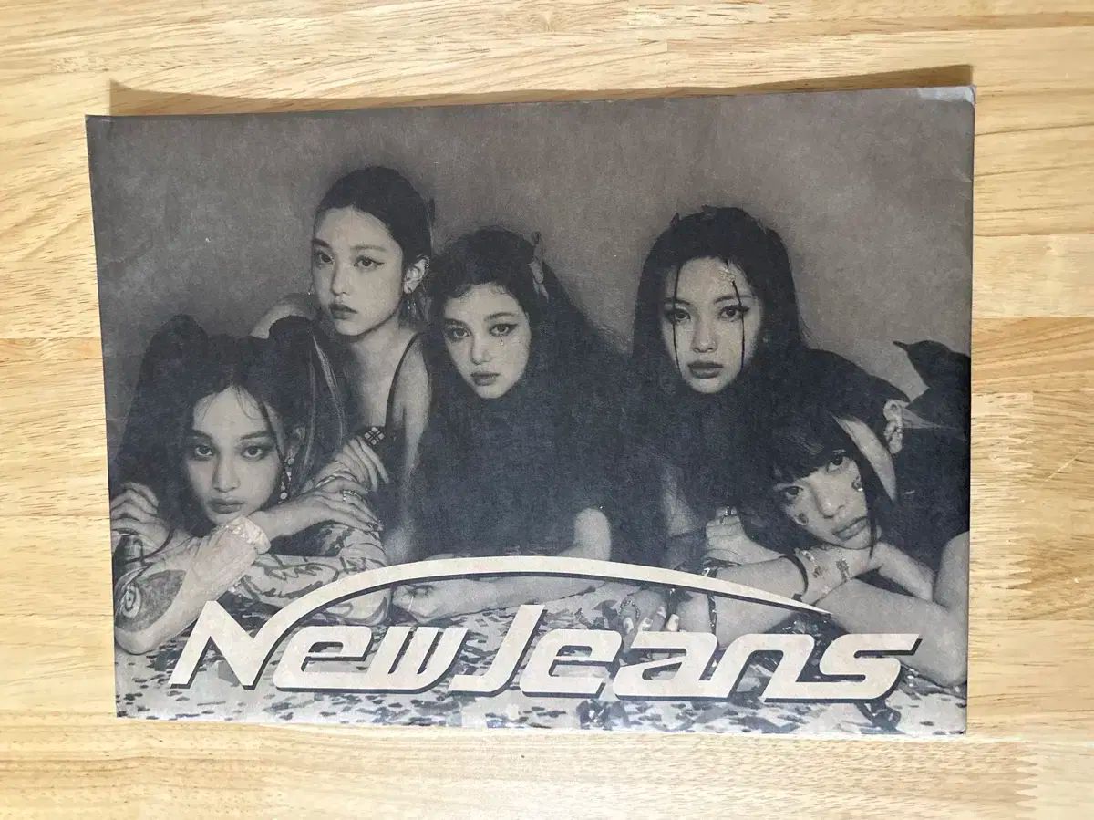 newjeansエッセンシャルミニポスターセット公式当選商品正規品