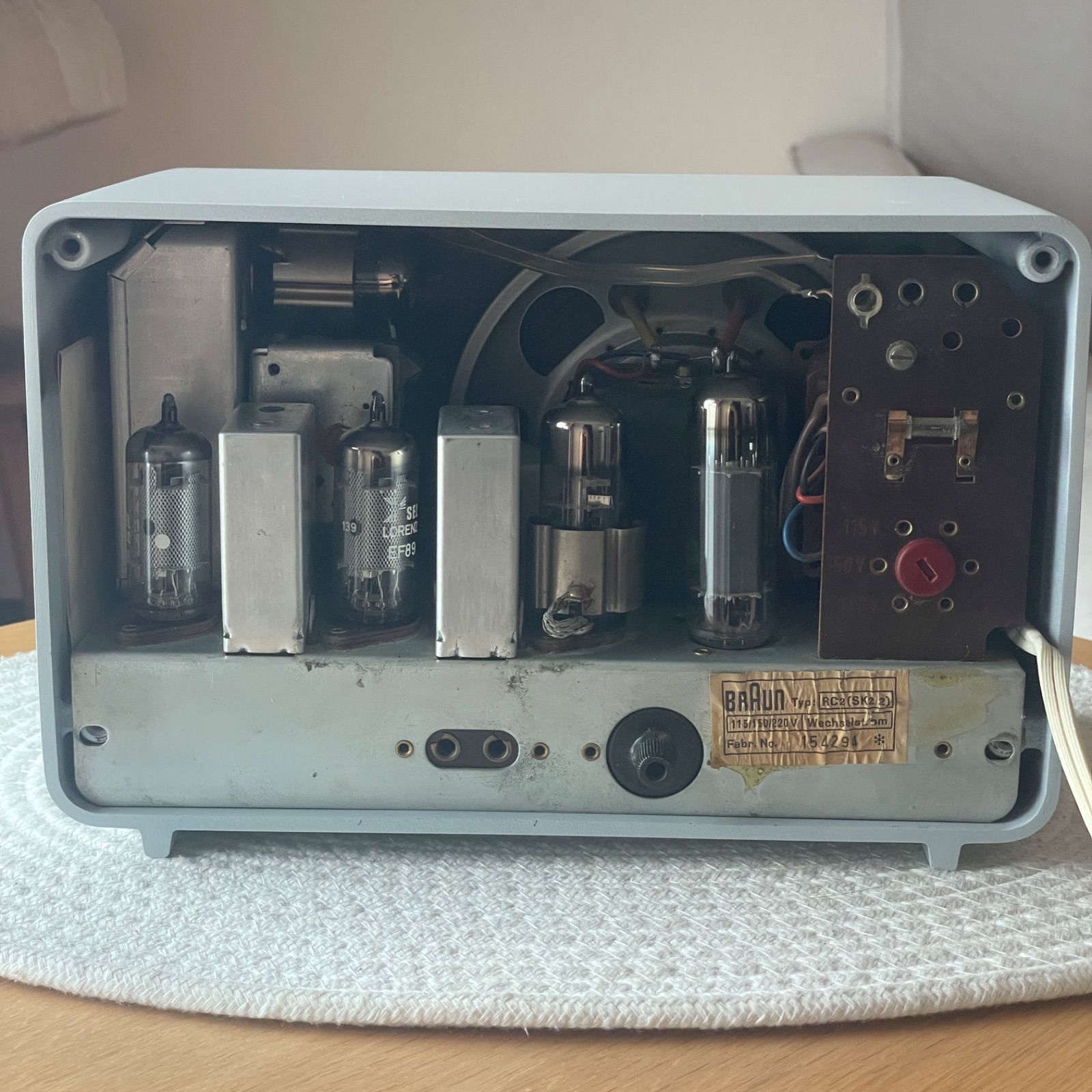 超希少！】BRAUN ブラウン 『SK2/2』真空管ラジオ 国内対応 オーディオ