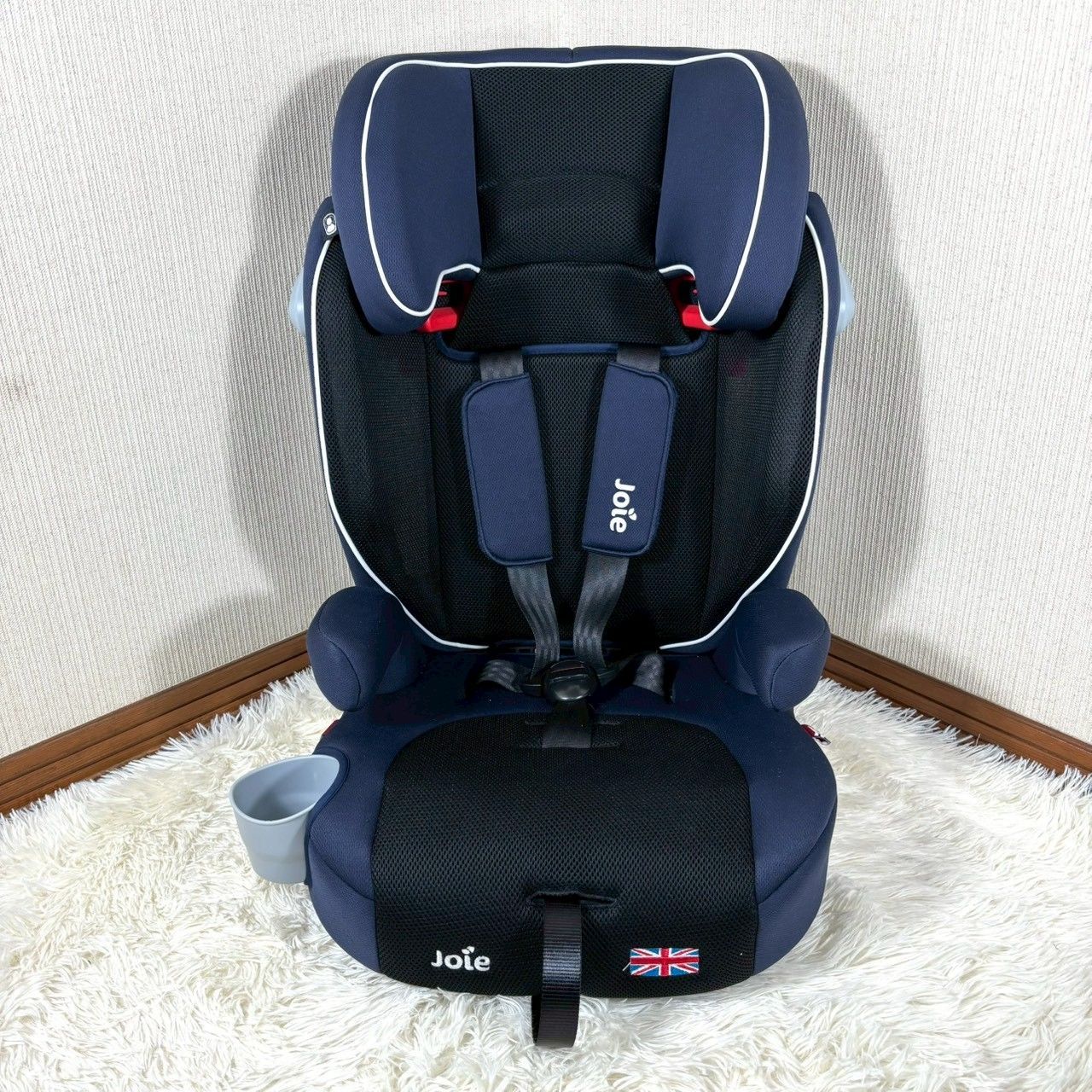 美品】 Joie エレベート ジュニアシート ドリンクホルダー付き