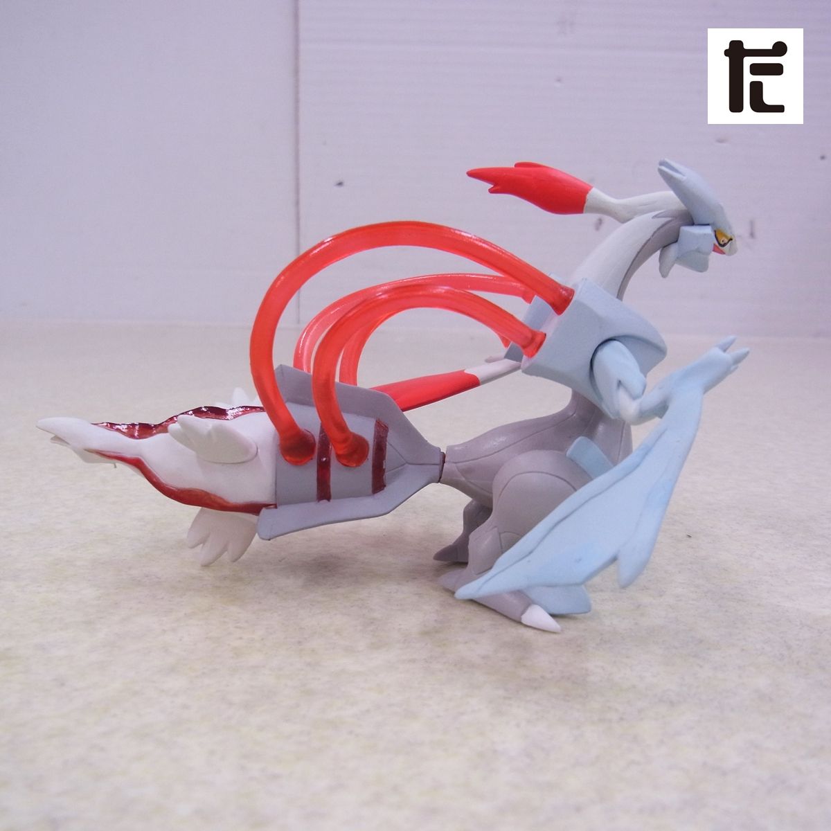 立体ポケモン図鑑 ホワイトキュレム オーバードライブ 立体ポケモン