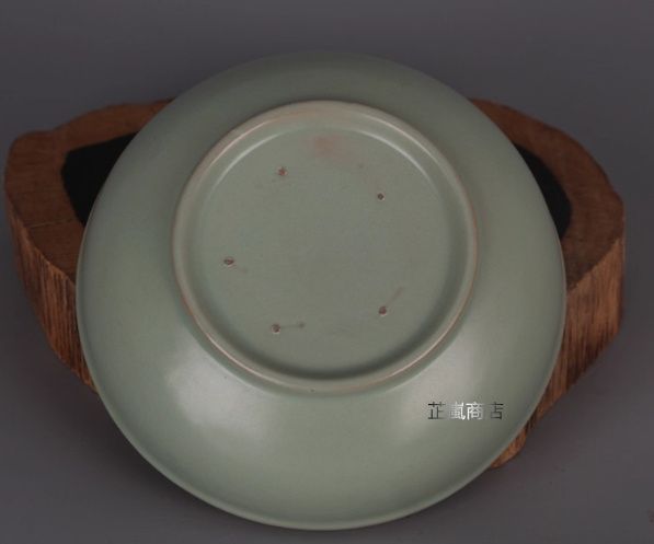 宋汝窯清涼寺青釉猊下透かし香炉 室内薫香炉 現代工芸品 置物 宋汝窯