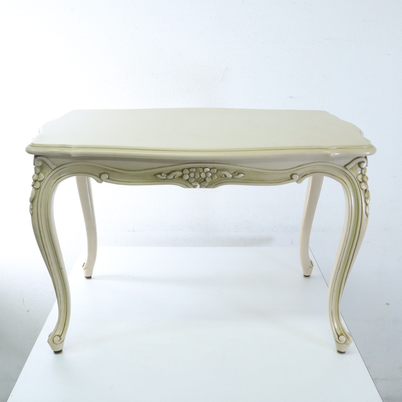 カリモク家具最高峰 ドマーニ ルイ15世 ネストテーブル 小 サイド