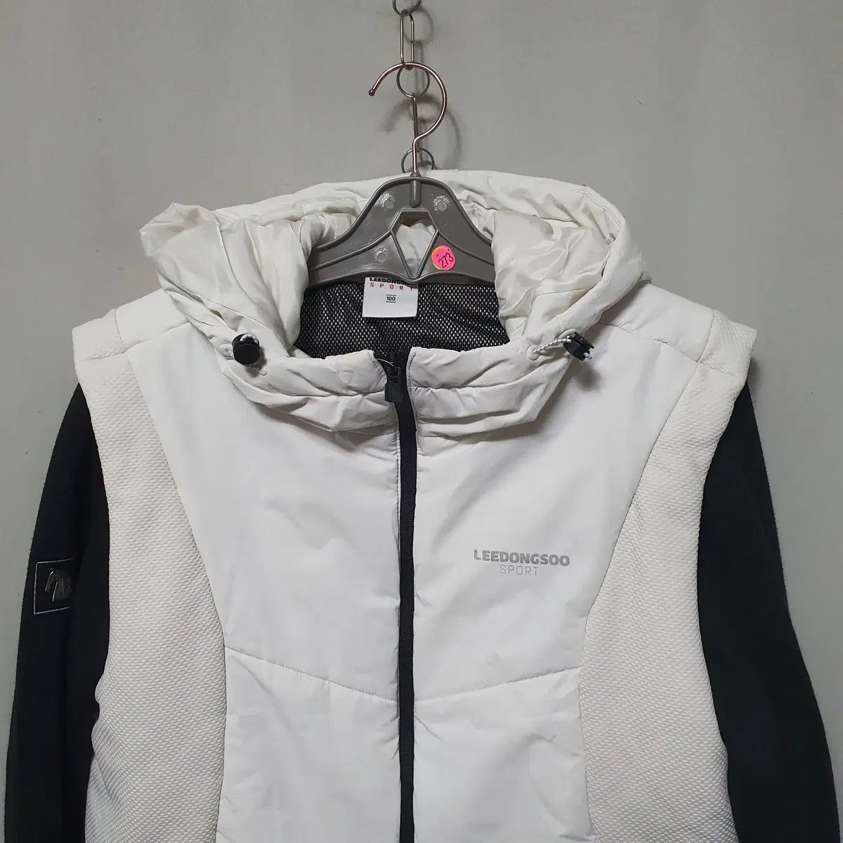 朱塗中棗】山田泉山 作 牡丹唐草彫 伝統的工芸品(No.94606)シール付き 卸売