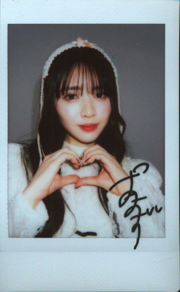 鎮西寿々歌 ラッフル A賞 生誕 直筆サイン入りチェキ 鎮西寿々歌