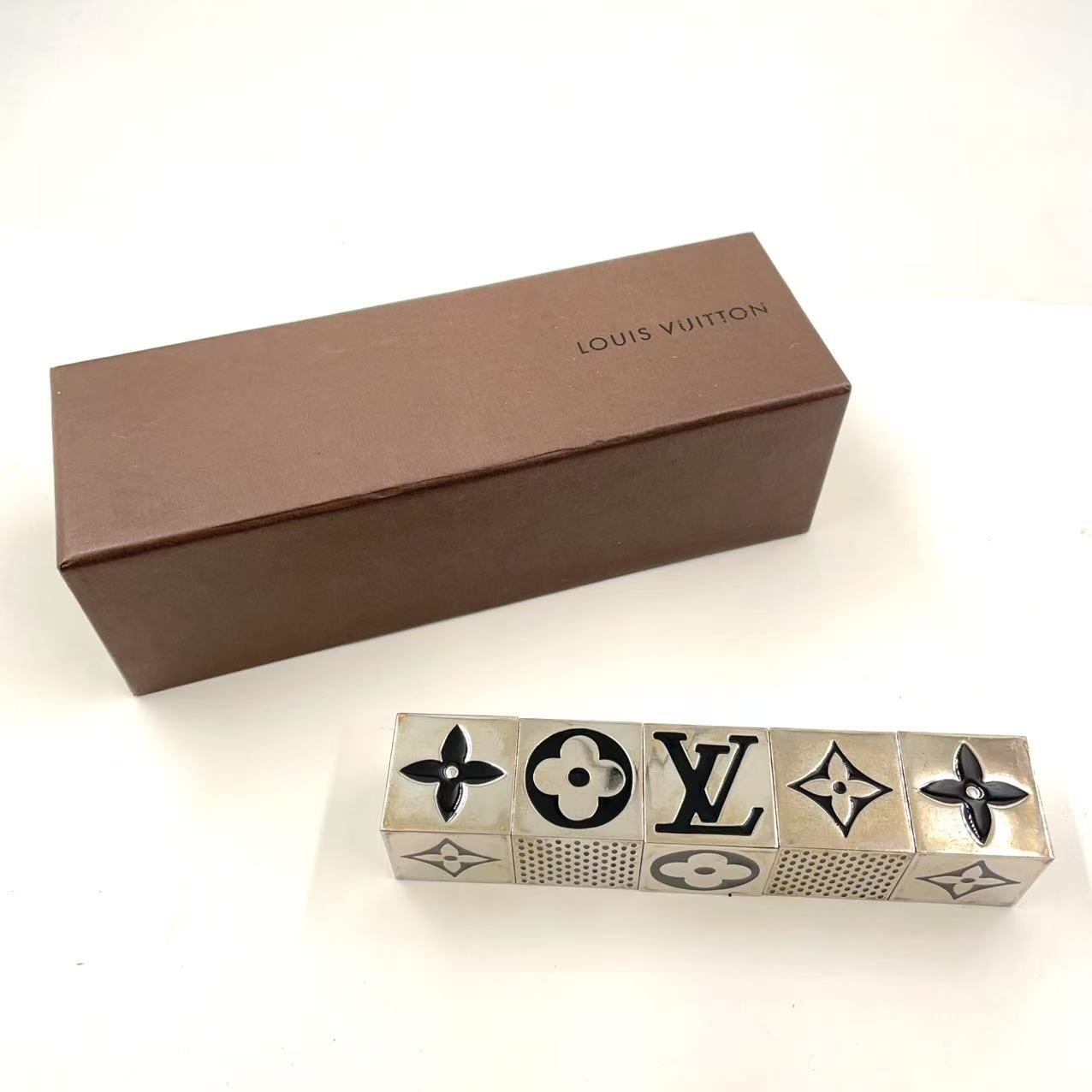 稀少！非売品LOUIS VUITTON キューブメモ帳 未使用品 稀少！非売品