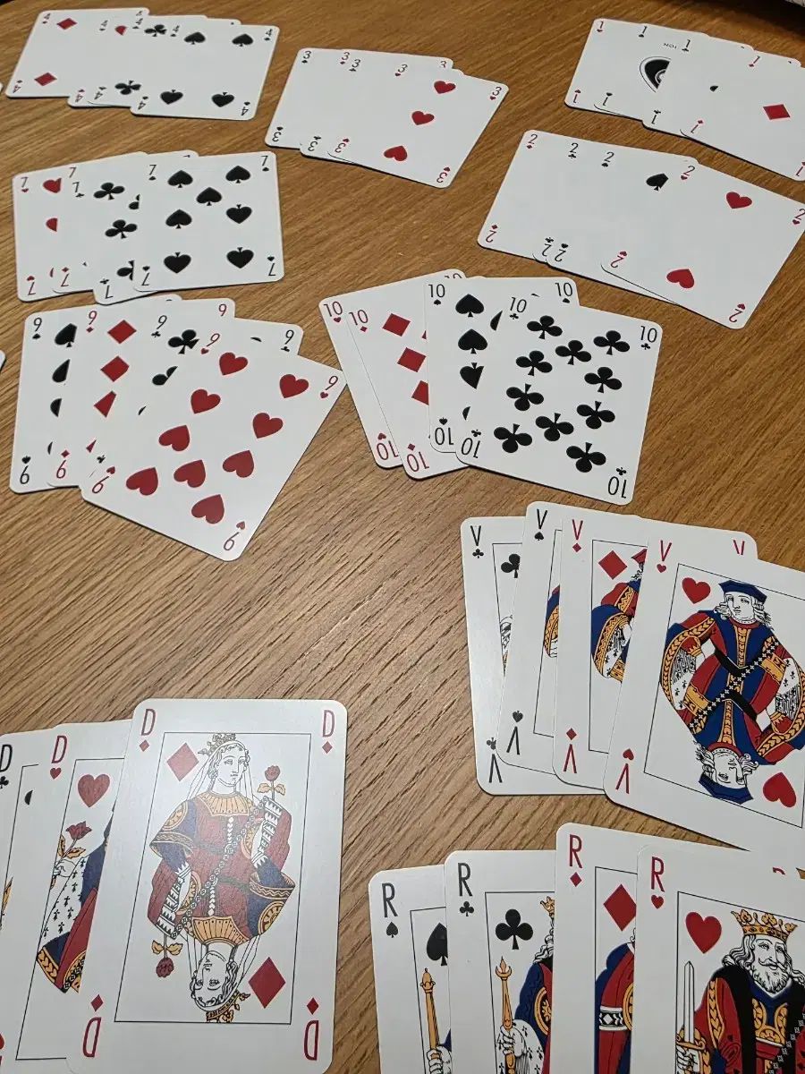 ルイヴィトン 購入 トランプ カード LOUIS VUITTON ルイヴィトン