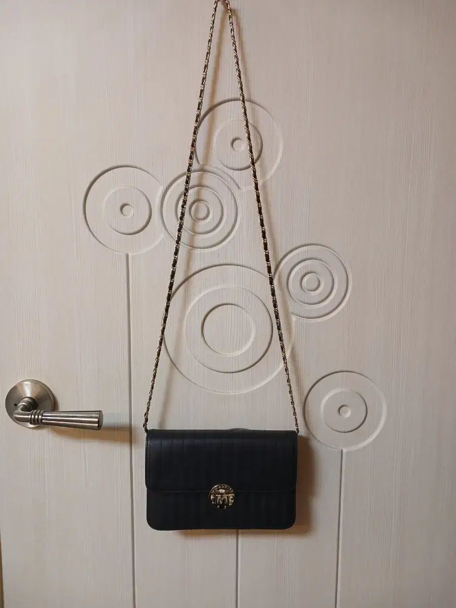 中国美術 トップ 粉彩山水画 大壷 H43cm 東キ7-1230① トヒエ