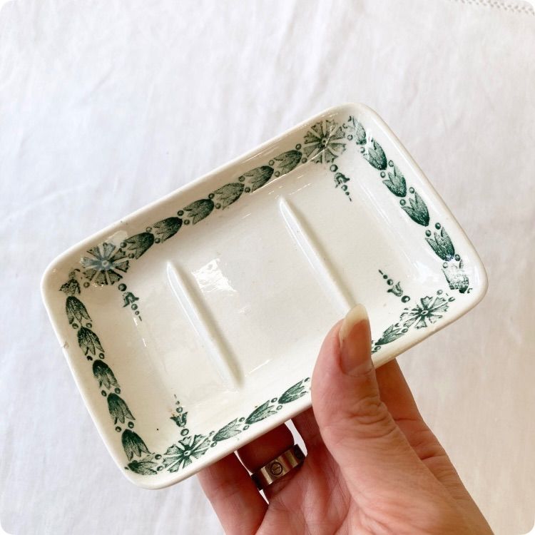 フランスアンティーク ソープディッシュ｜サルグミンヌ（sarreguemines