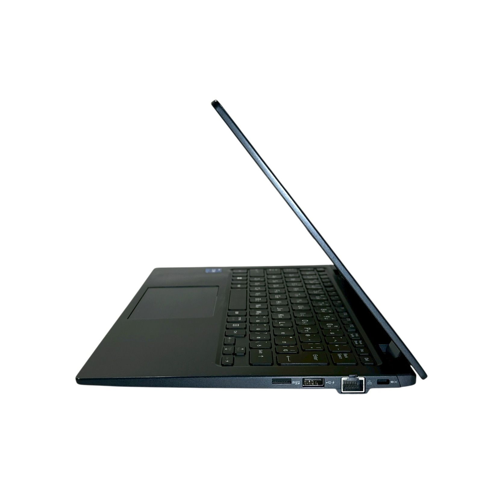 第11世代 Core i7 dynabook G83/HS メモリ16GB SSD512GB 13.3型 超軽量