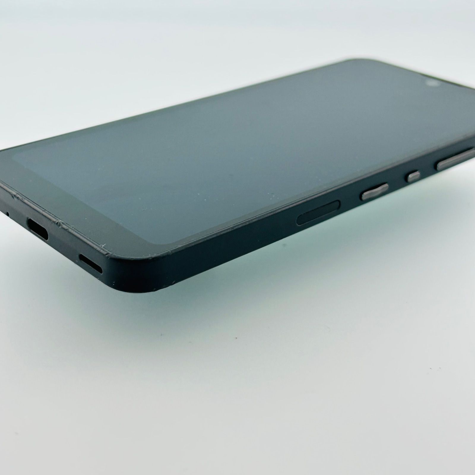 AQUOS wish2 64GB SHG06 割れなし バッテリー状態良好 バッテリー良好