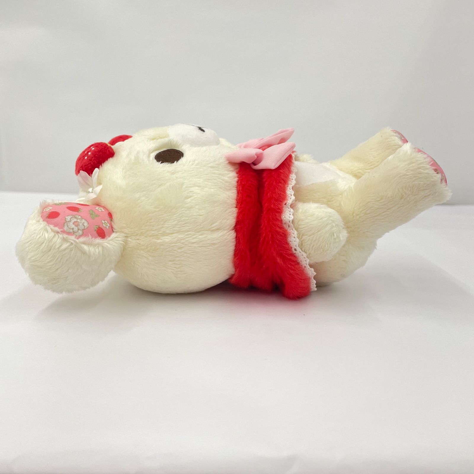 瀬戸店】コリラックマストア限定 おすわりぬいぐるみ いちご【722-8500