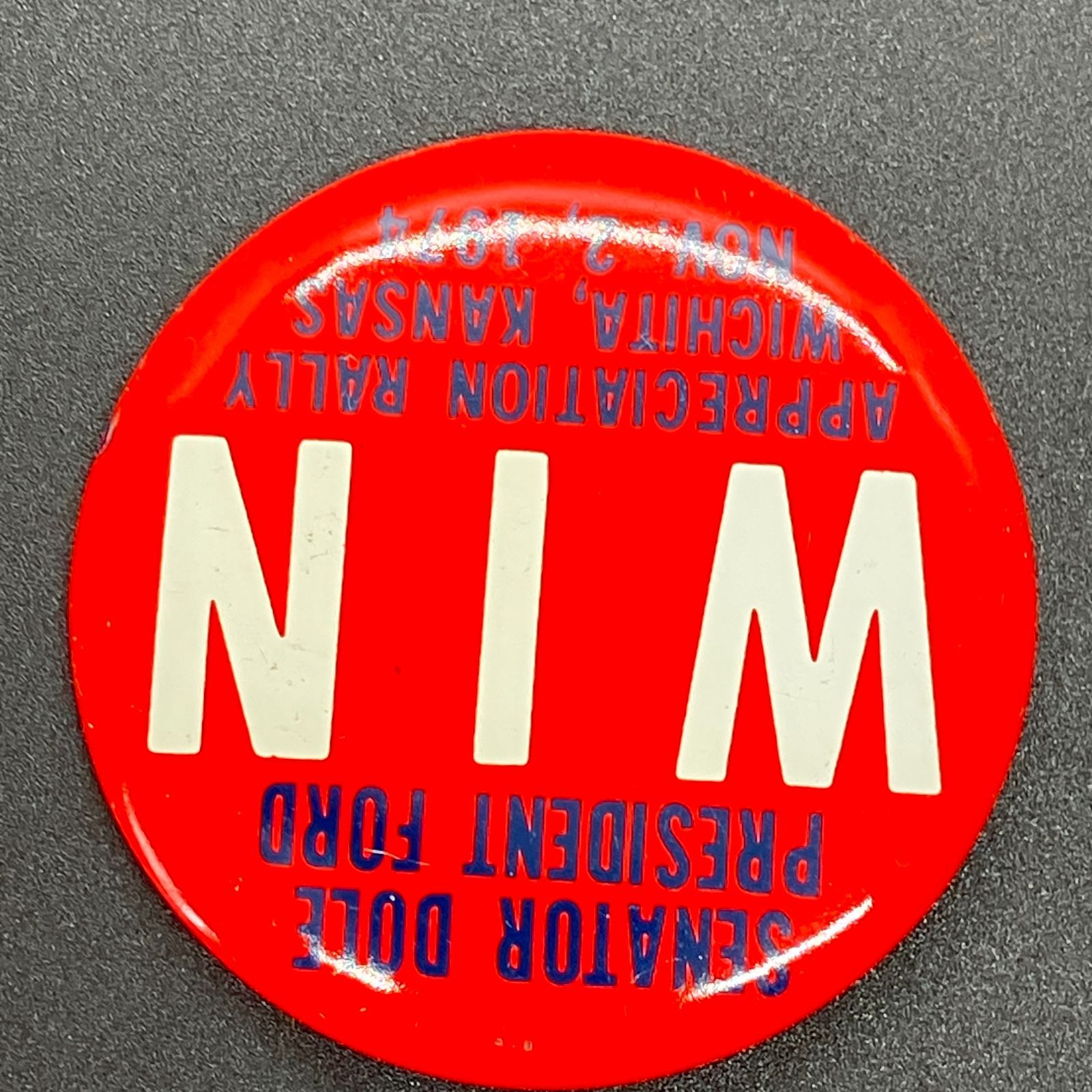 缶バッジ アメリカ 輸入 雑貨 ビンテージ 『 フォード大統領 ドール