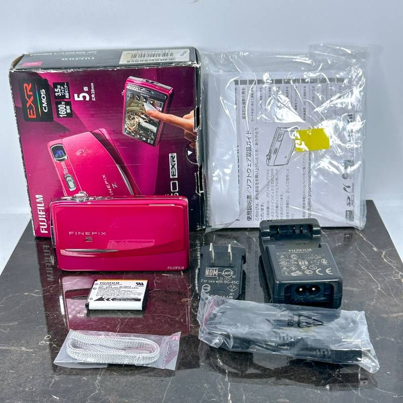 美品動作品】FUJIFILM FinePix Z950EXR ピンク コンデジ FUJIFILM