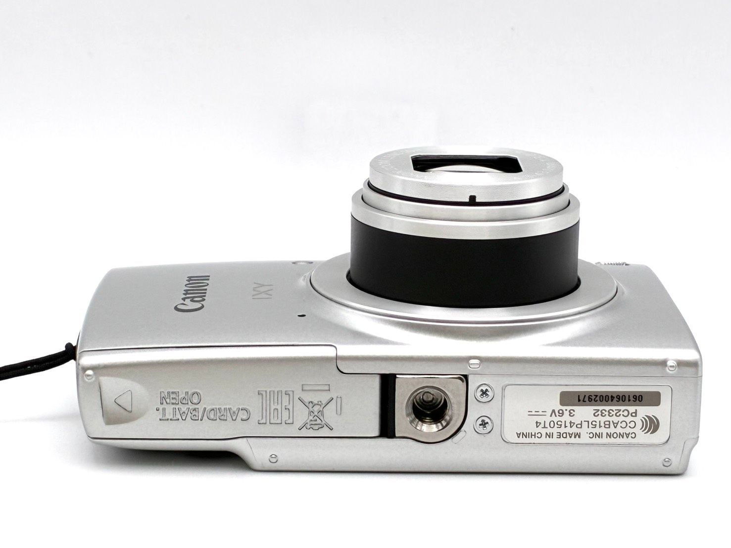 完動品 極美品】専用ケース付き CANON IXY 210 PC2332 キヤノン