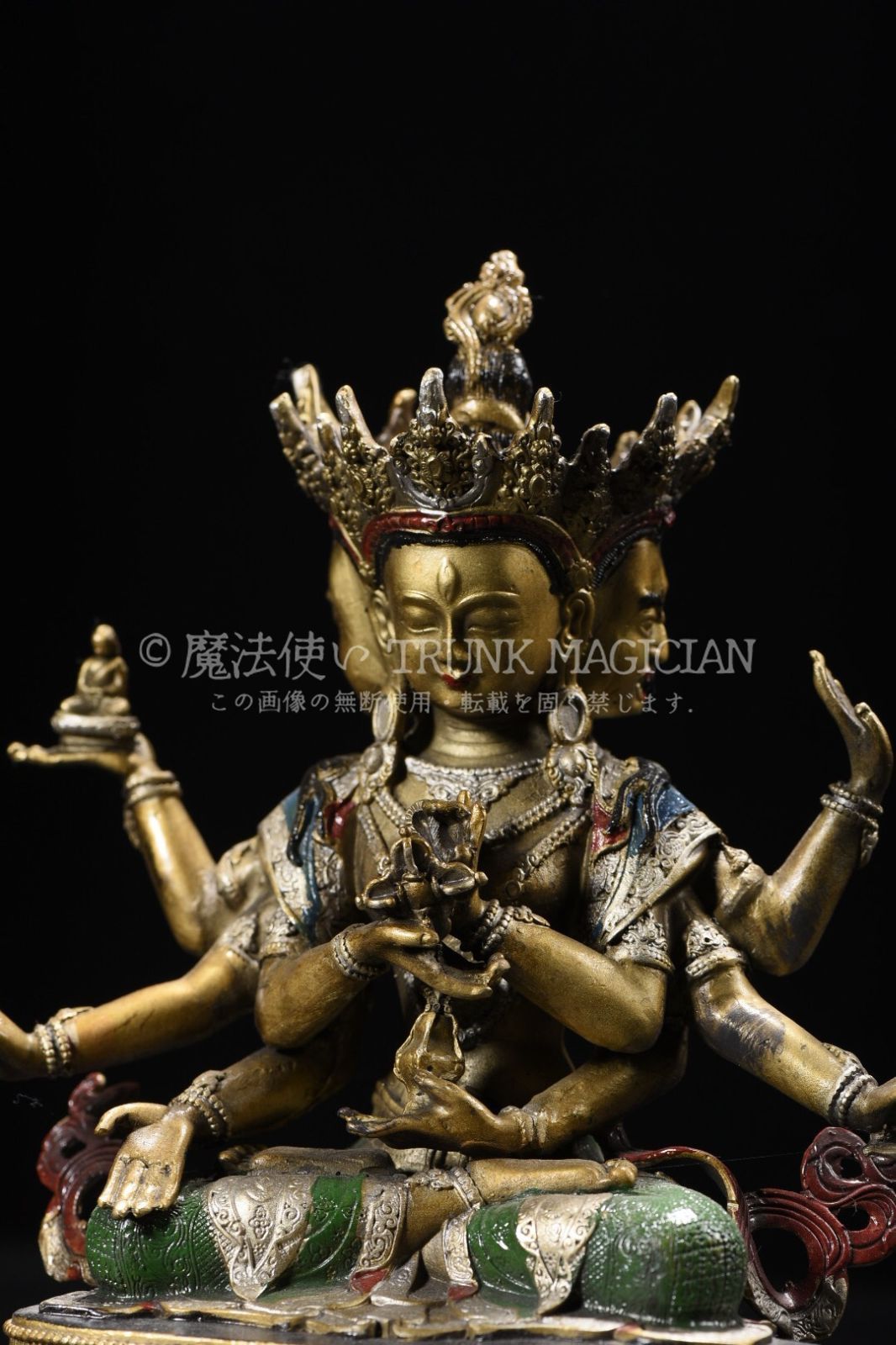 旧家蔵出し 銅製 金鍍 彩繪 三面八臂尊勝仏母像 仏像 仏教古美術 密宗