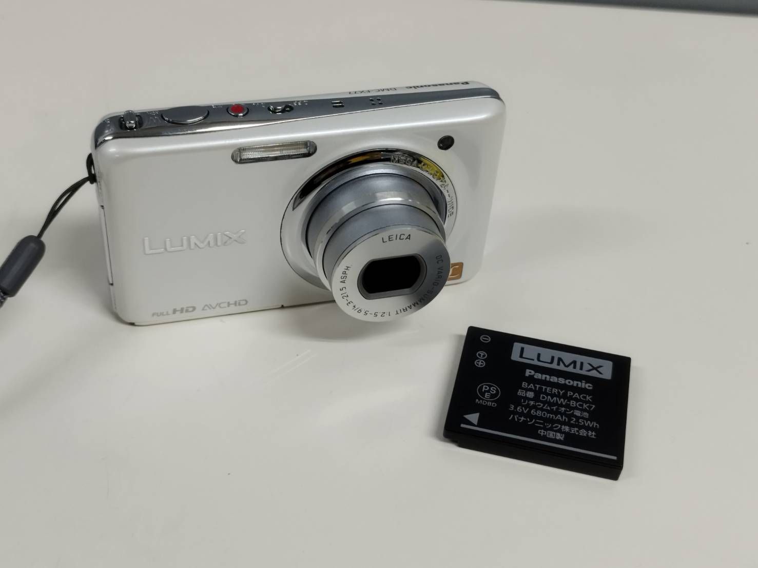 良品】Panasonic LUMIX DMC-FX77/デジタルカメラ - メルカリ