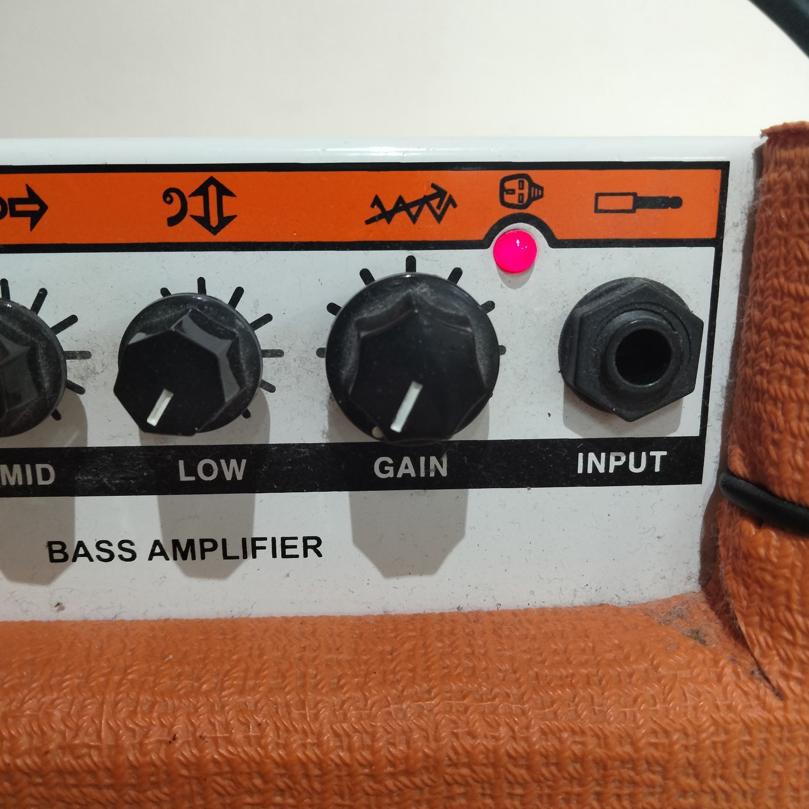 N-6821] Orange ベースアンプ「Crush 25BX」 - メルカリ