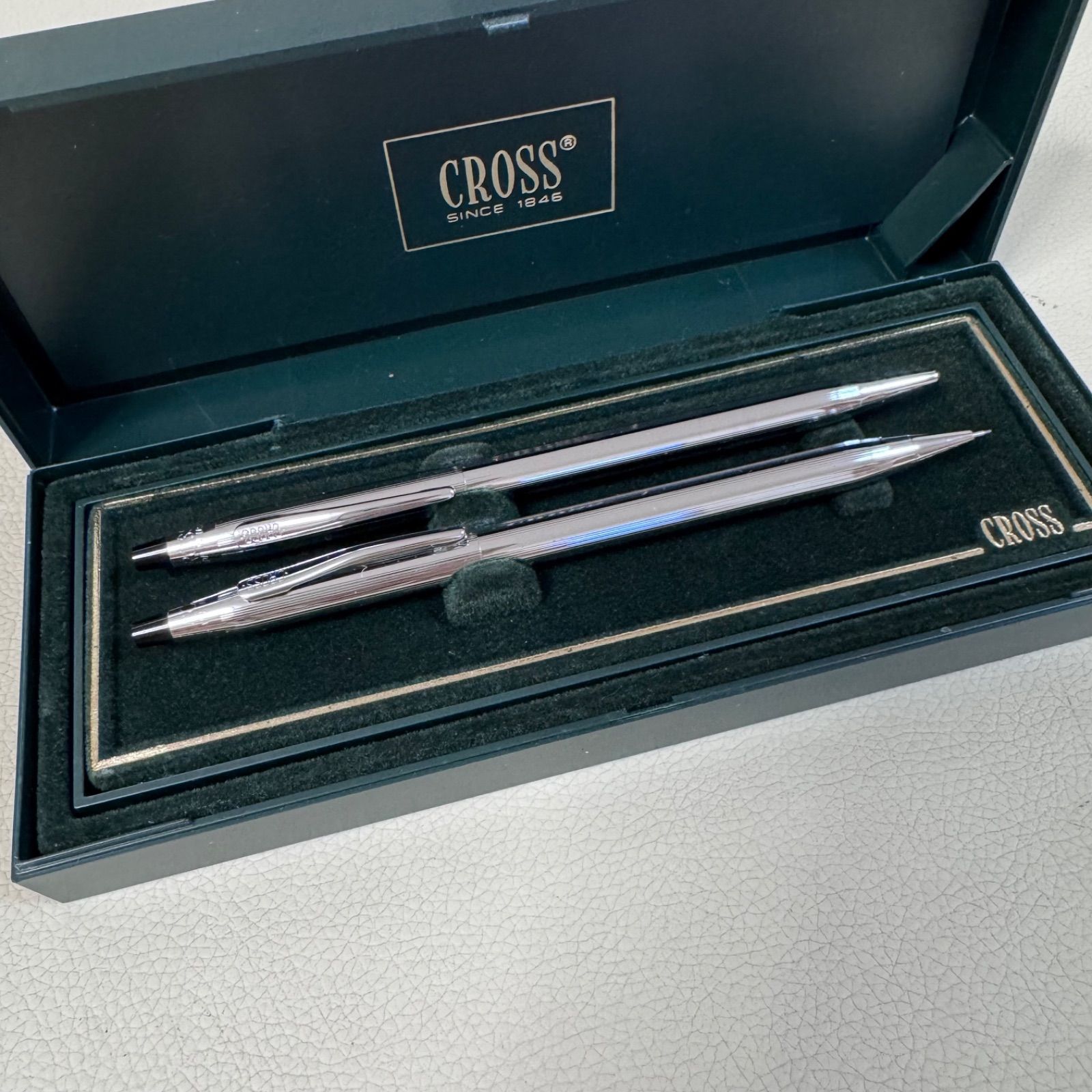CROSS クロス ツイスト式ボールペン・シャープペンセット - メルカリ