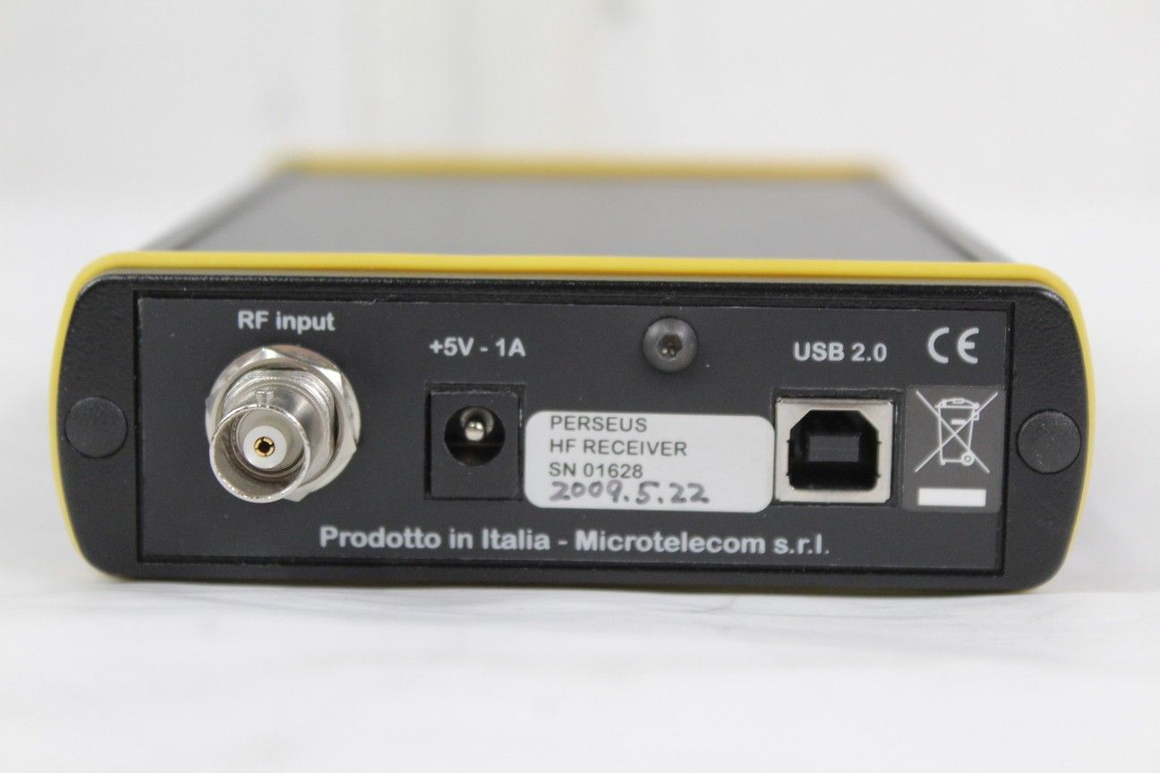 現状品 AOR PERSEUS ダイレクトサンプリング 短波帯 受信機 ペルセウス