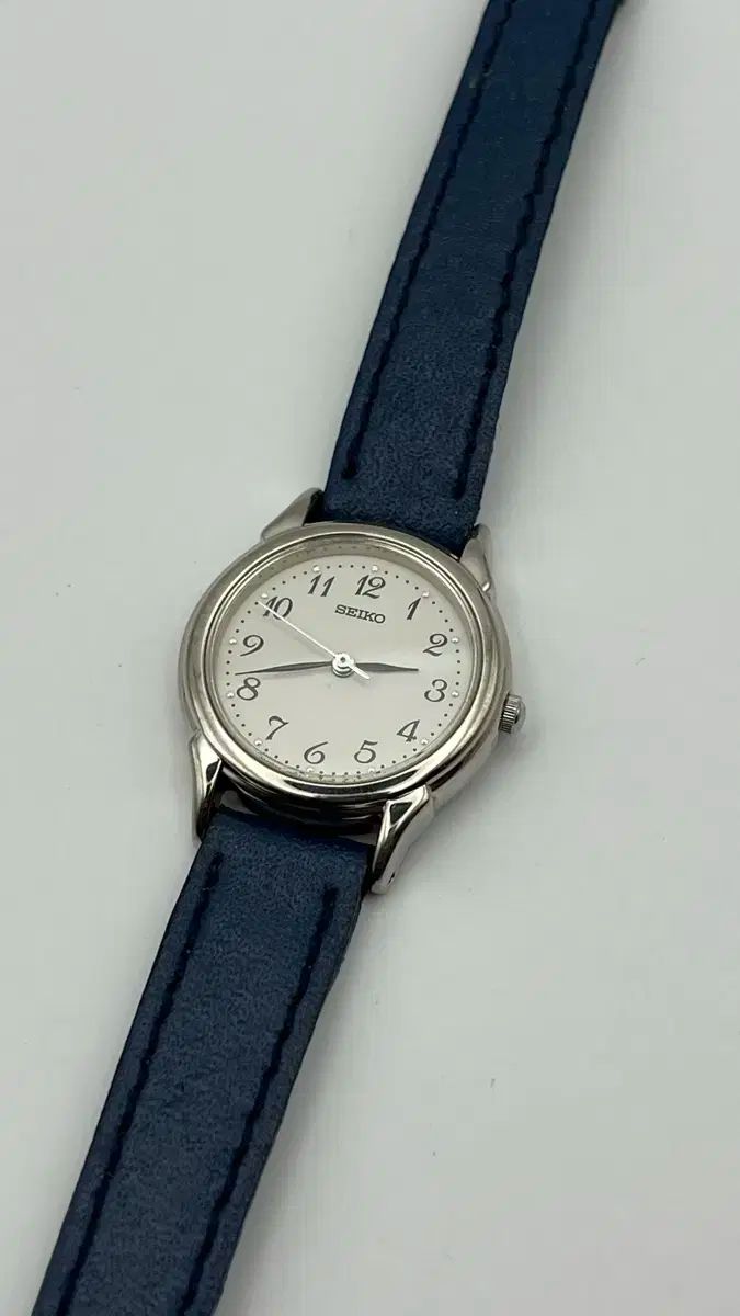 美品】Anne Coquine パイソン柄ミニクロスウォッチ バングルセット