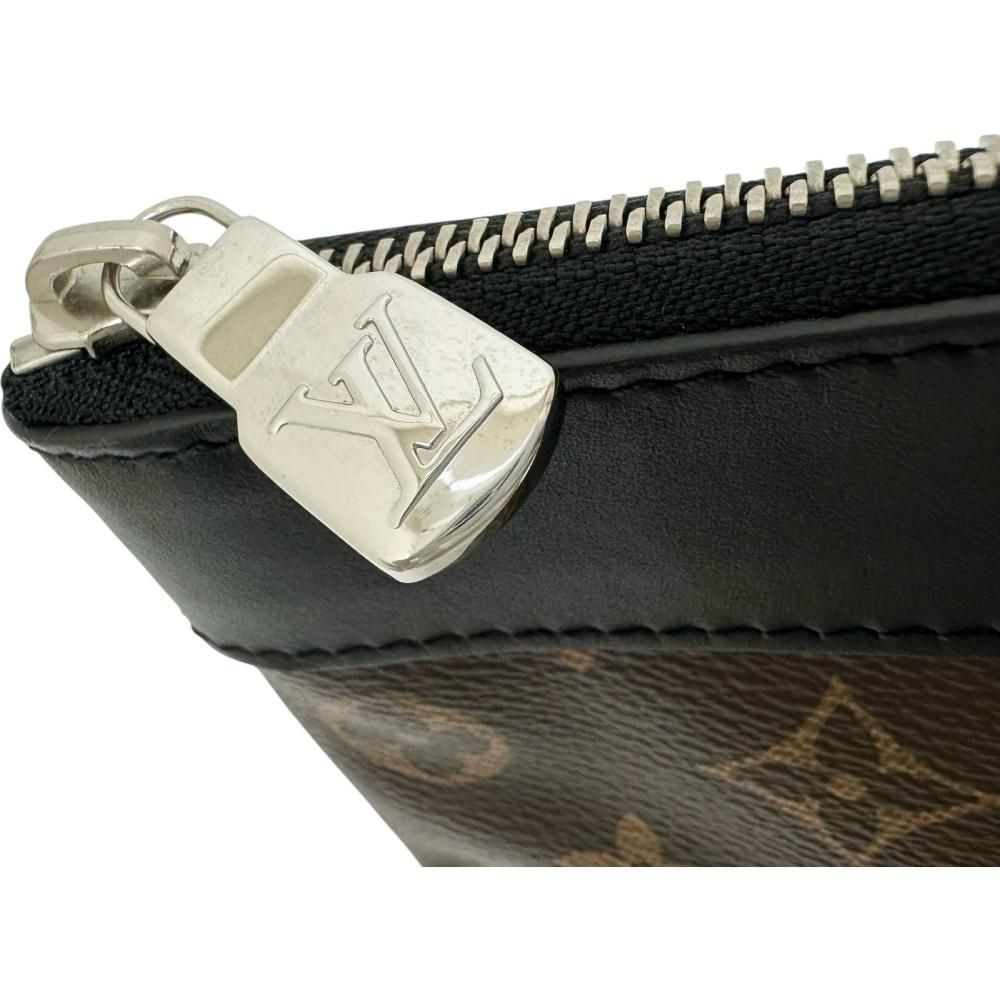 クラッチバッグ ポーチ ポシェット ディスカバリート レザー