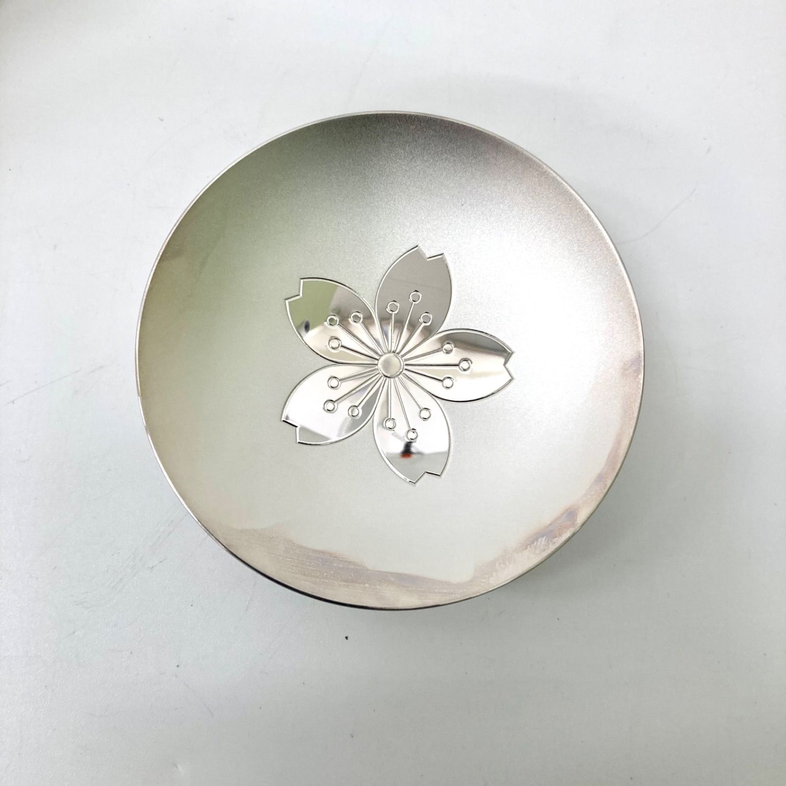 銀盃 純銀 純銀盃 155g 純銀製盃 純銀盃 127g 純銀 盃 Zx/z4i版🇯🇵