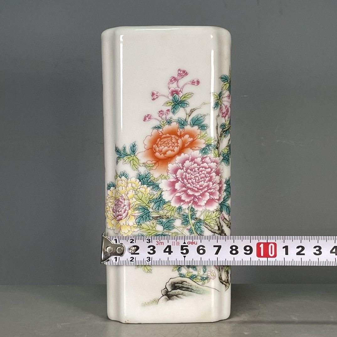 高白泥磁土美女型花瓶 景徳鎮 陶磁器 装飾品 工芸品美術品 置物 楽天