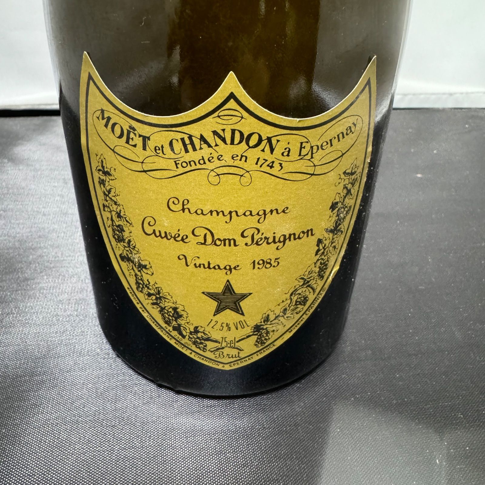 未開栓／ モエ・エ・シャンドン ドンペリニヨン ヴィンテージ 1988年