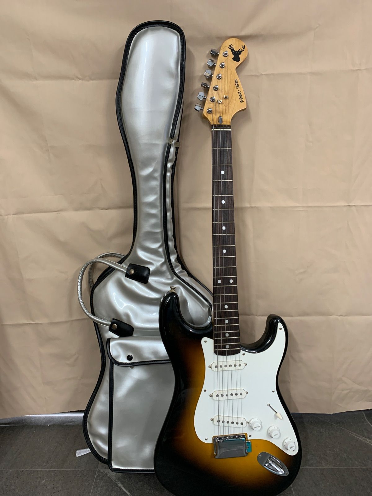 1060.エレキギター ハートマン ケース付き 日本製 小売業者 エレキ