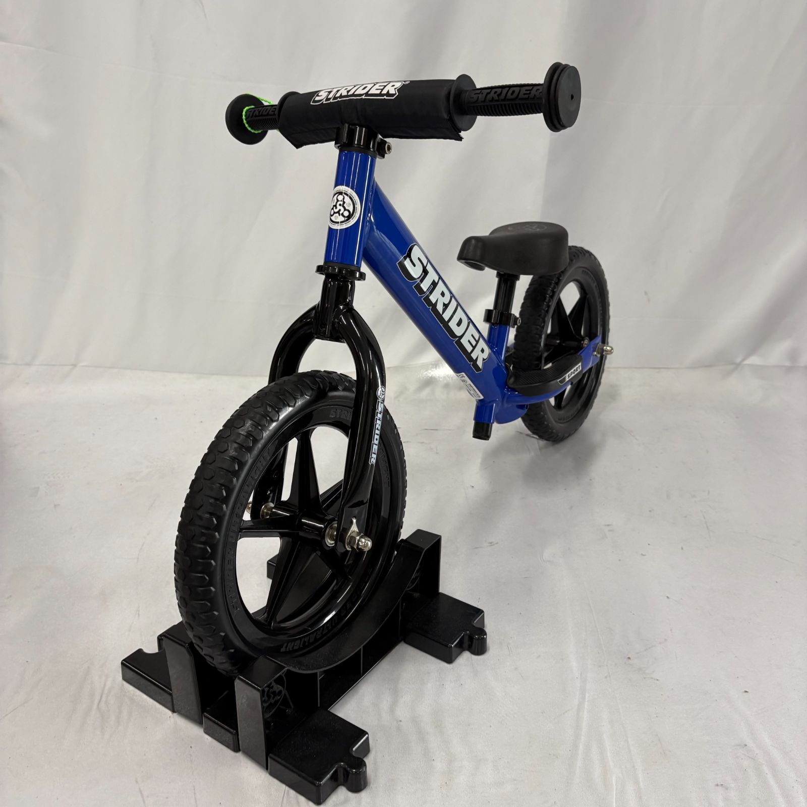 STRIDER 12インチバランスバイク ストライダー スポーツ STRIDER 青