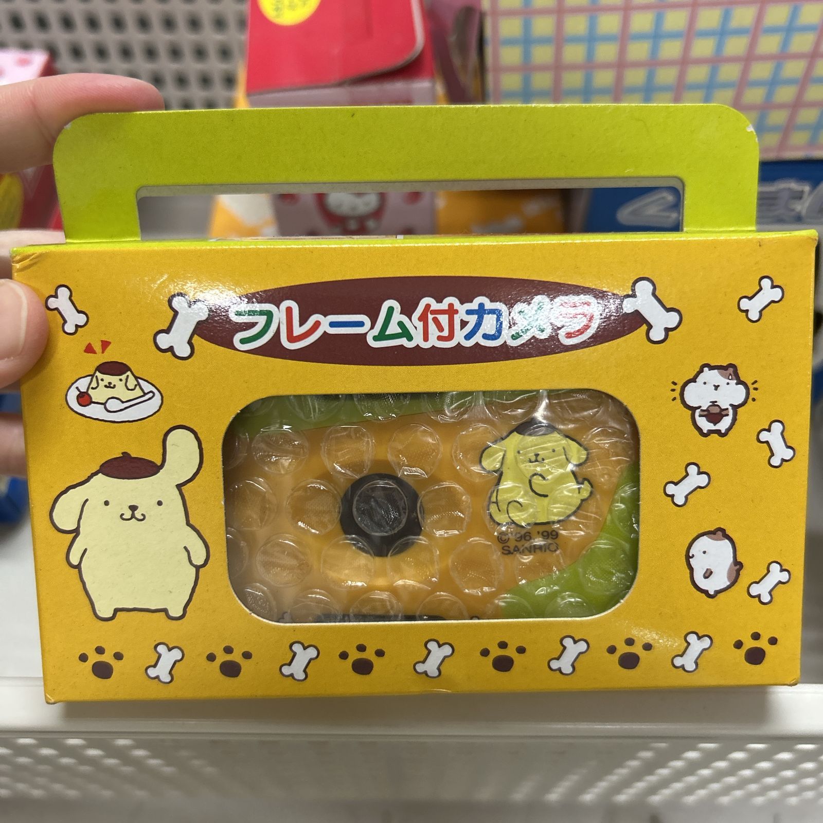 ポムポムプリン フレーム付きカメラ サンリオ 昭和 レトロ - メルカリ