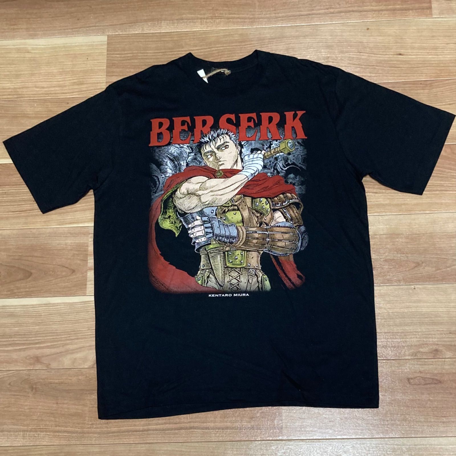 未着用美品 ベルセルク BERSERK ガッツ Tシャツ 両面プリント バック