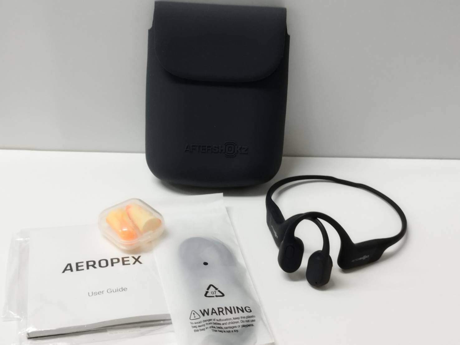 Aeropex aftershokz ほぼ未使用品 新品未開封 aftershokz aeropex
