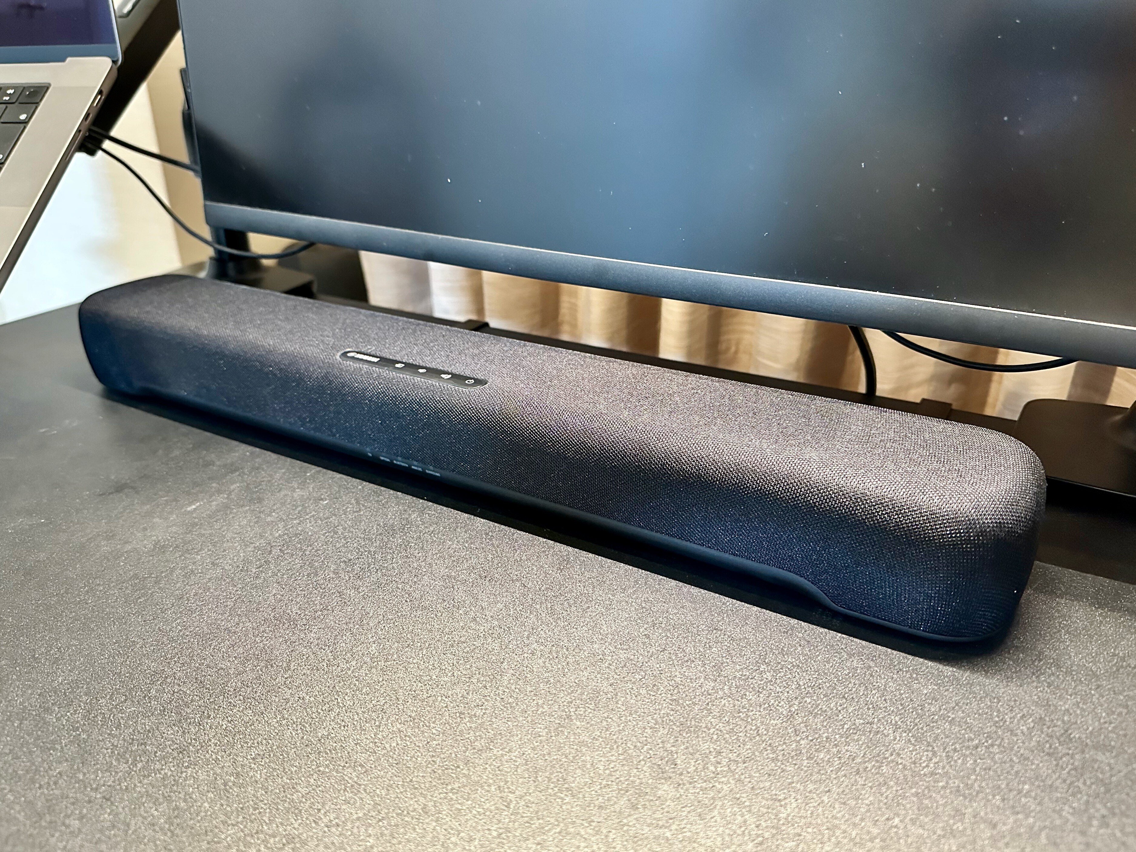 2024 【】シアターシステム YAMAHA サウンドバー (ブラック) [SR-C20A