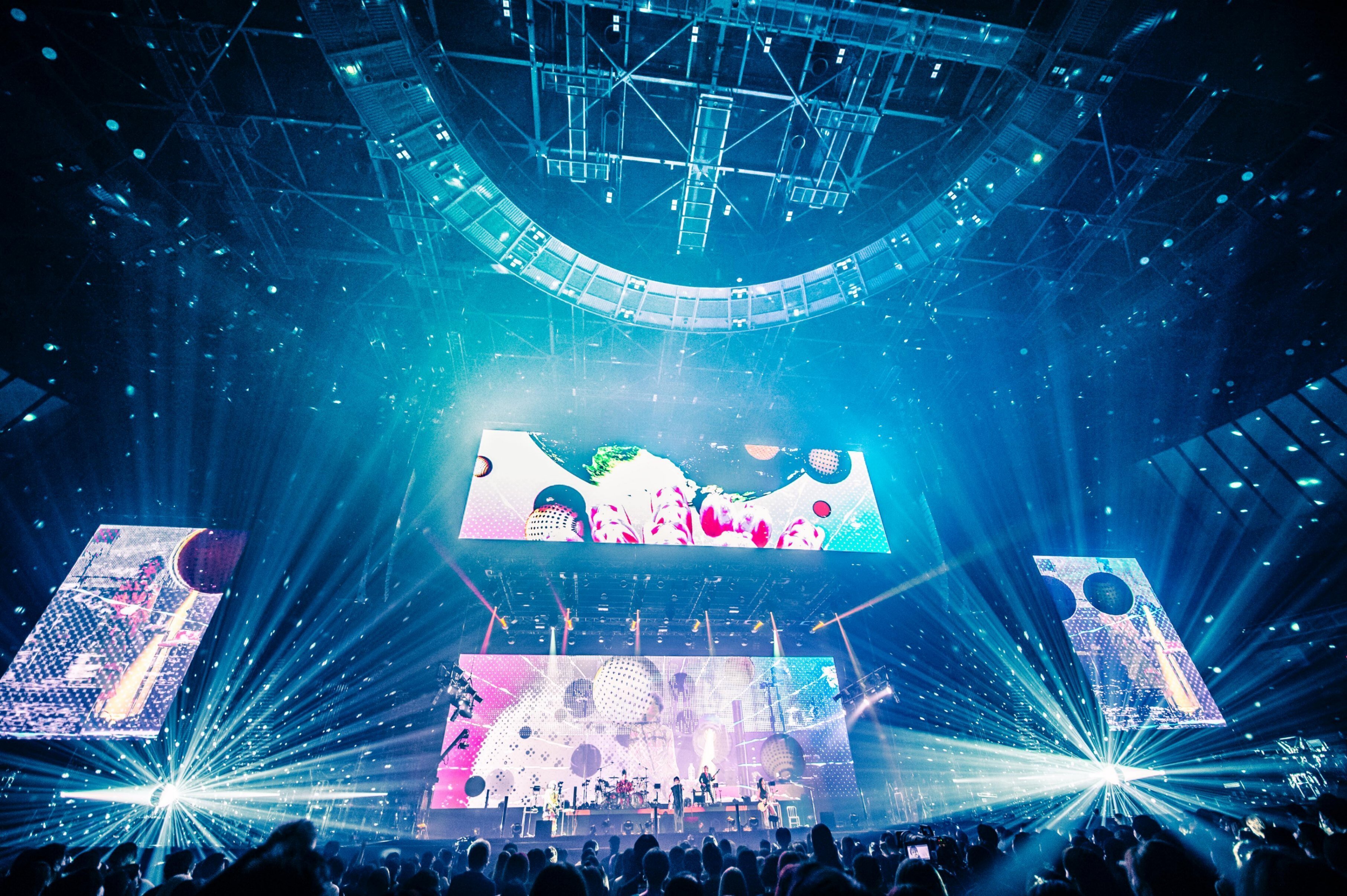 BUCK-TICK、祝デビュー35周年。横浜アリーナで2日間にわたり開催した