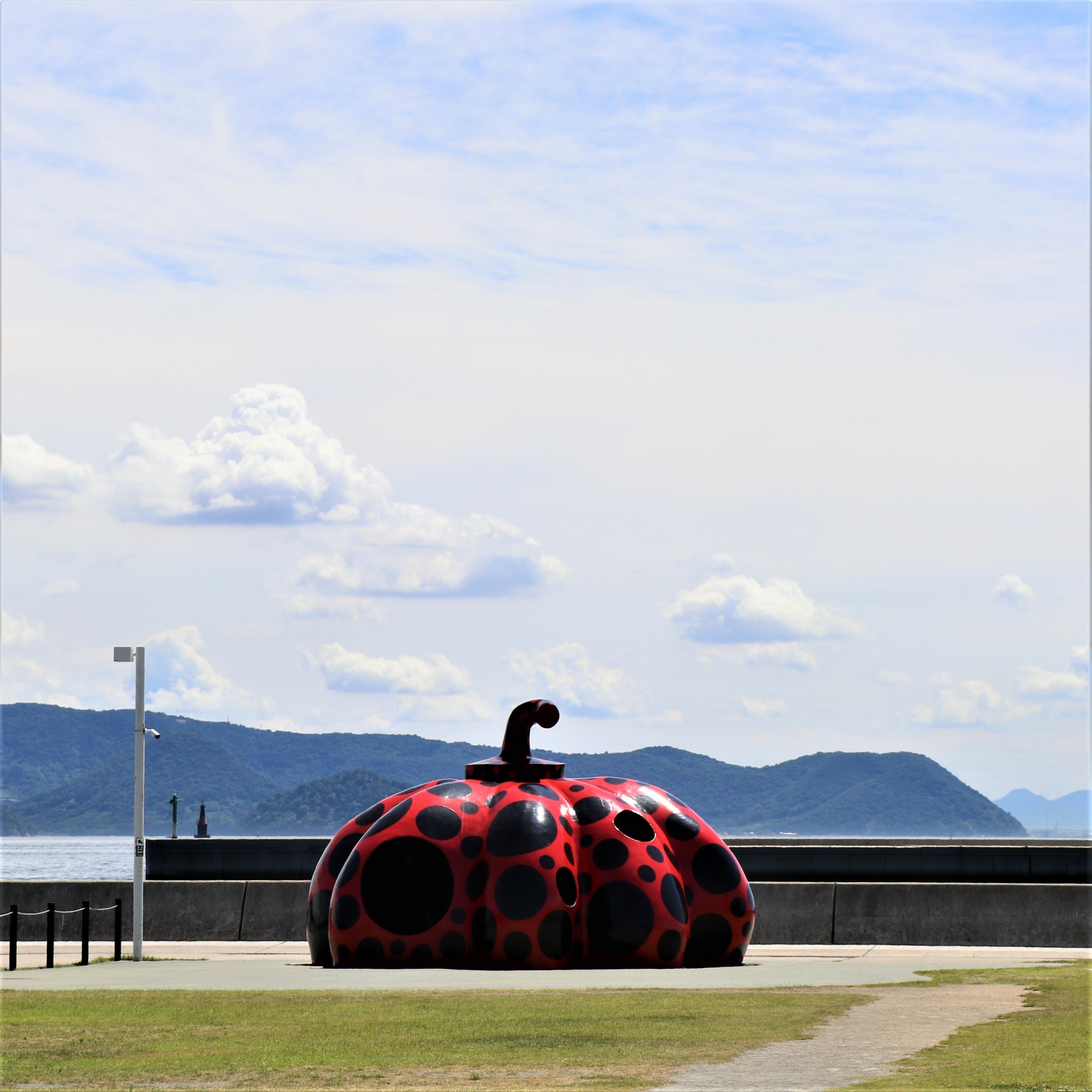 美品 草間彌生展 かぼちゃ 展示用オブジェ 「THE BROAD」作品 村上隆