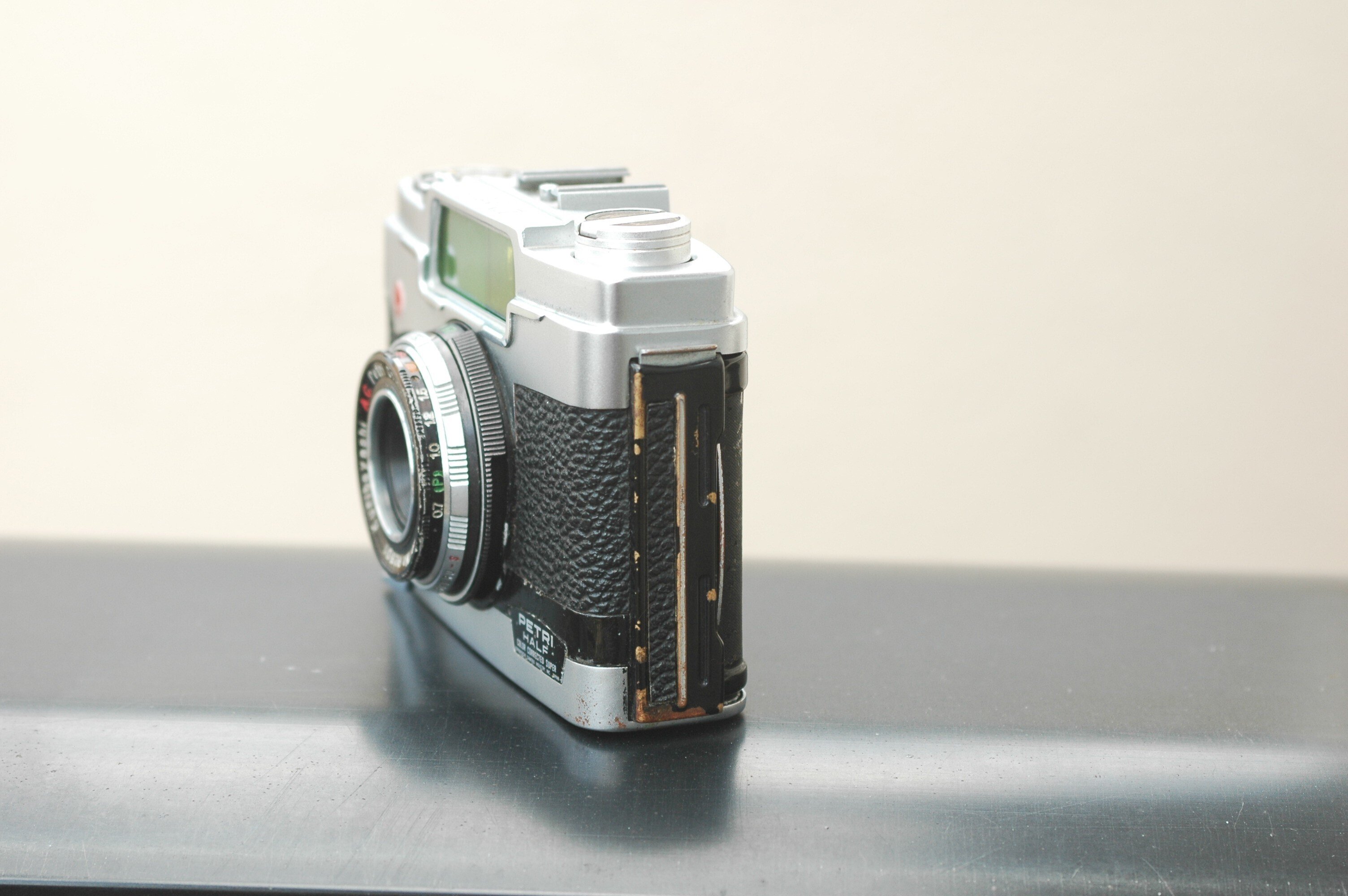 ペトリハーフ “PETRI HALF”を修理して撮影｜Sven.