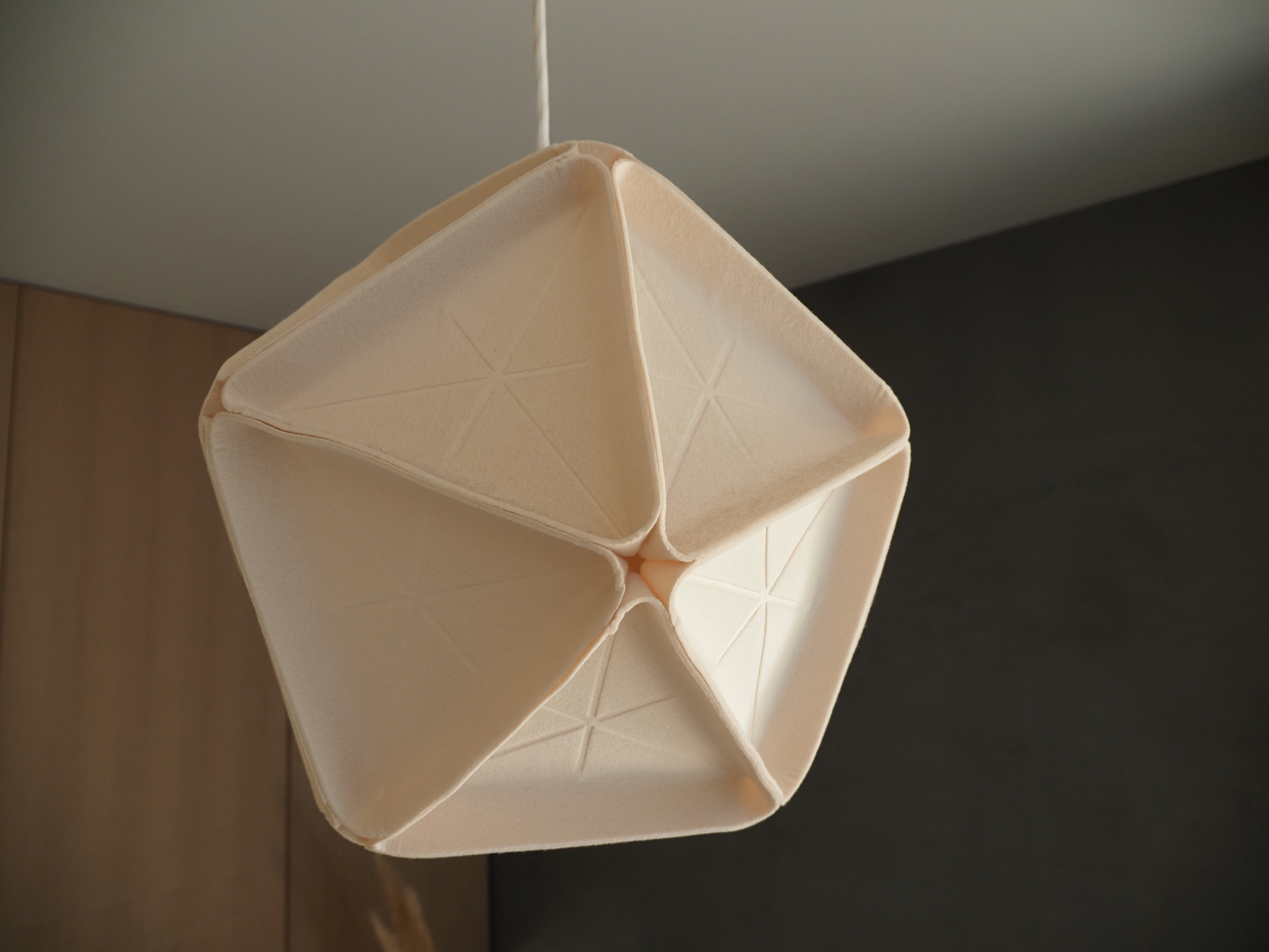 照明はアート -IDEE ICOSA Lamp-｜madoka_interior / インテリアデザイナー
