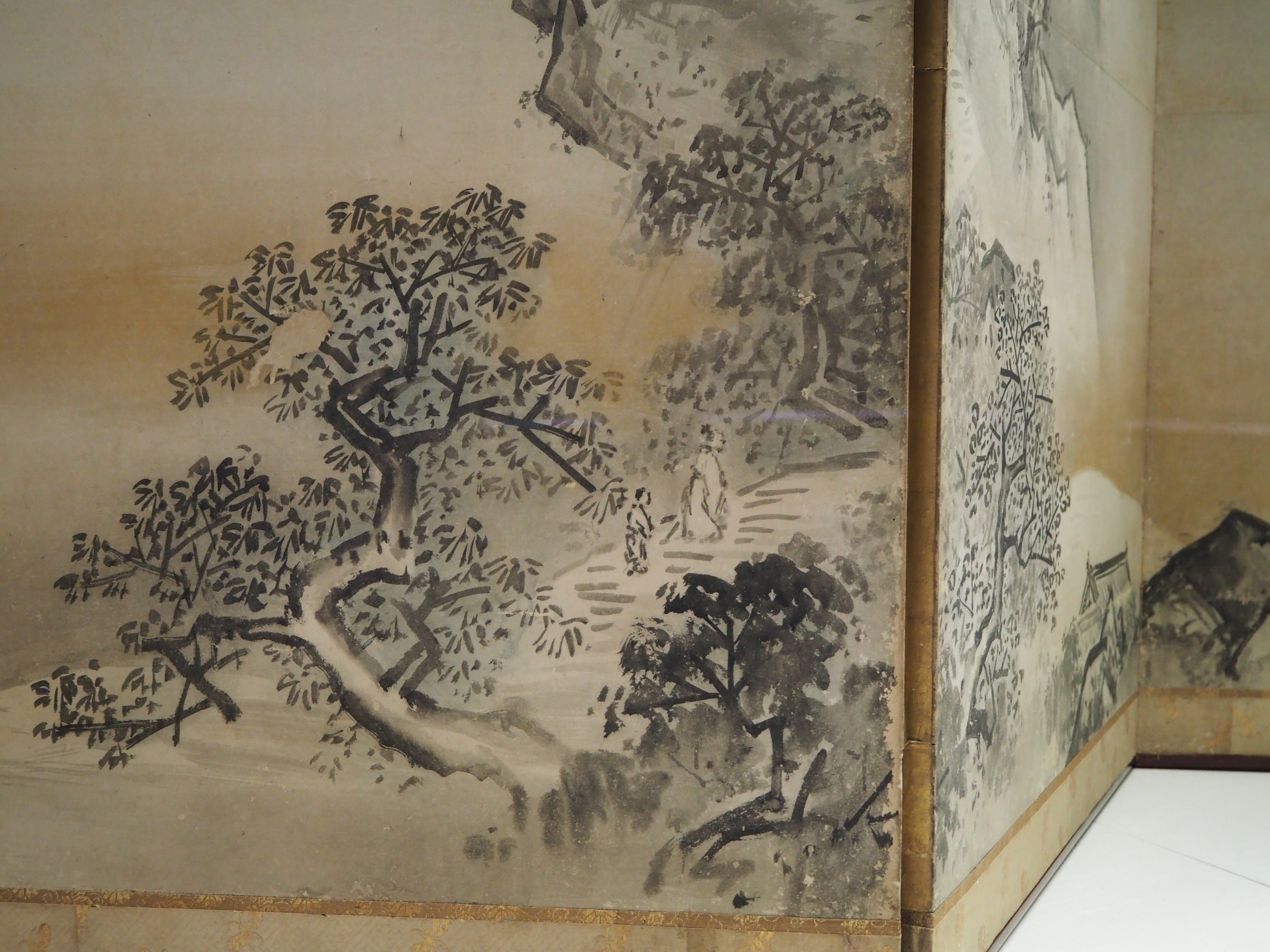 狩野山楽 【紙本水墨画双幅 楼閣山水図】 共箱 掛軸双幅 軸先は骨 稀有