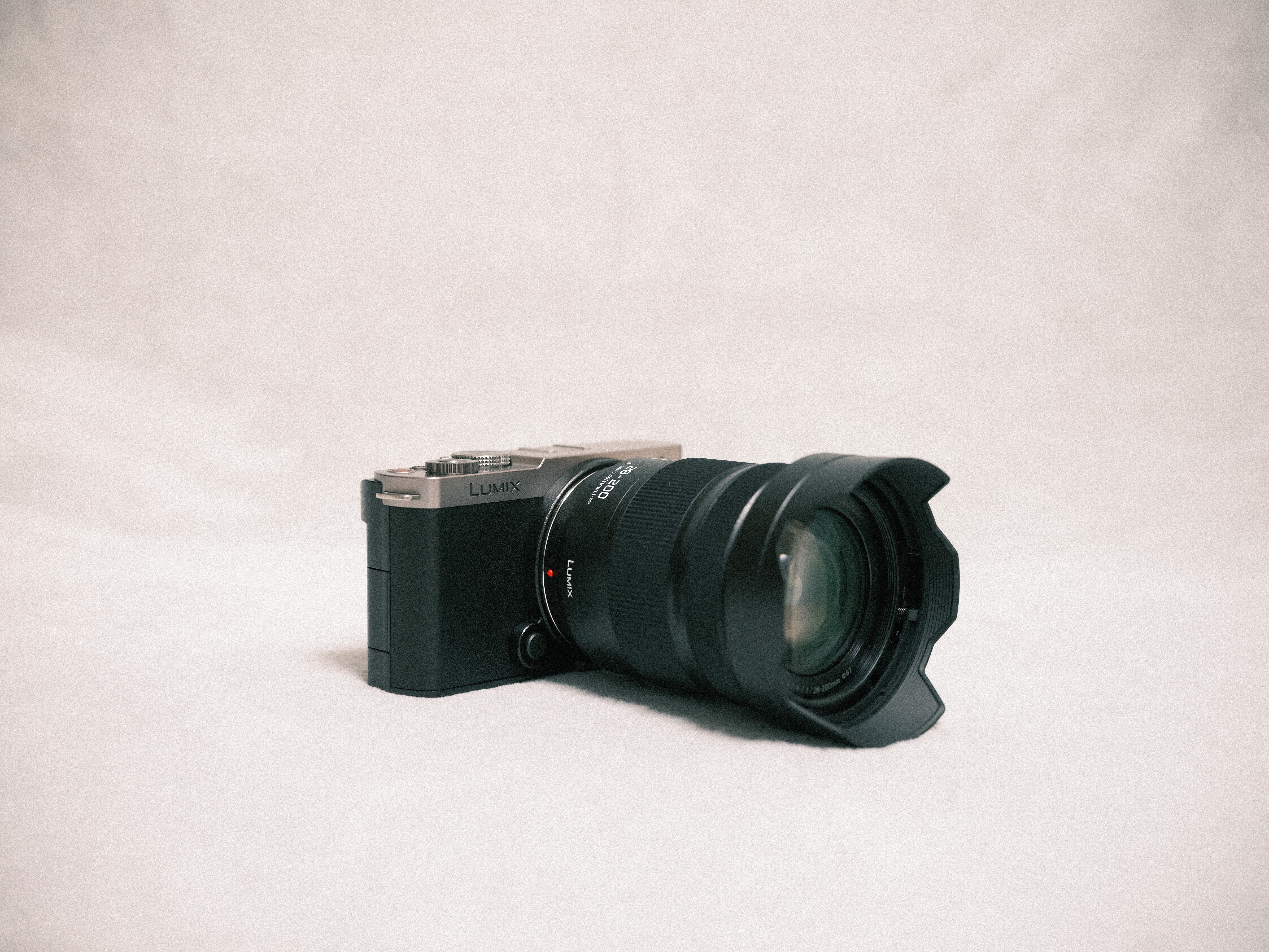 レビュー】旅行にスナップこれ1本 LUMIX S 28-200mm F4-7.1 MACRO