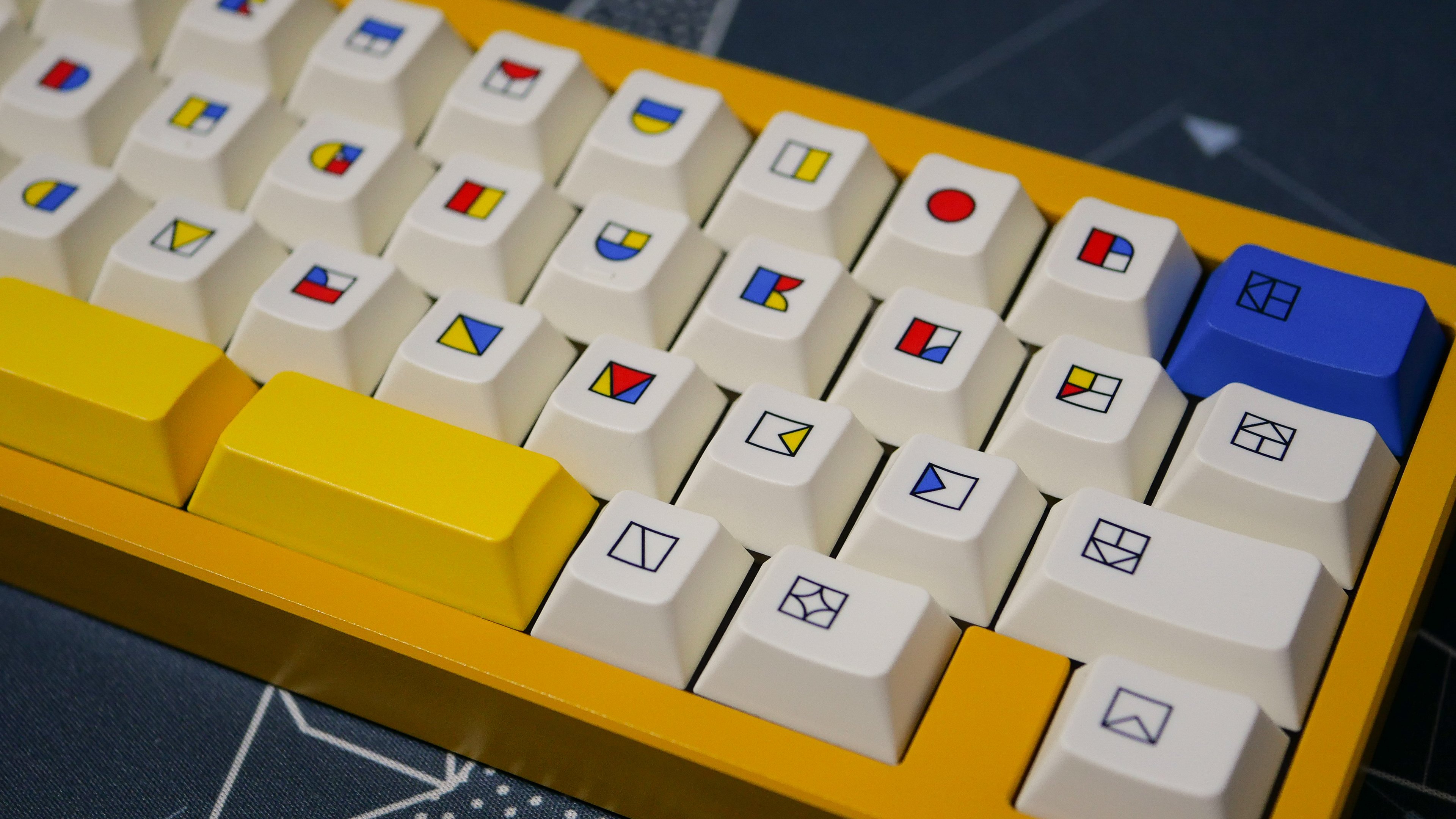 Lazydesigners duo60 キーボード Duo60 Groupbuy – LAZYDESIGNERS