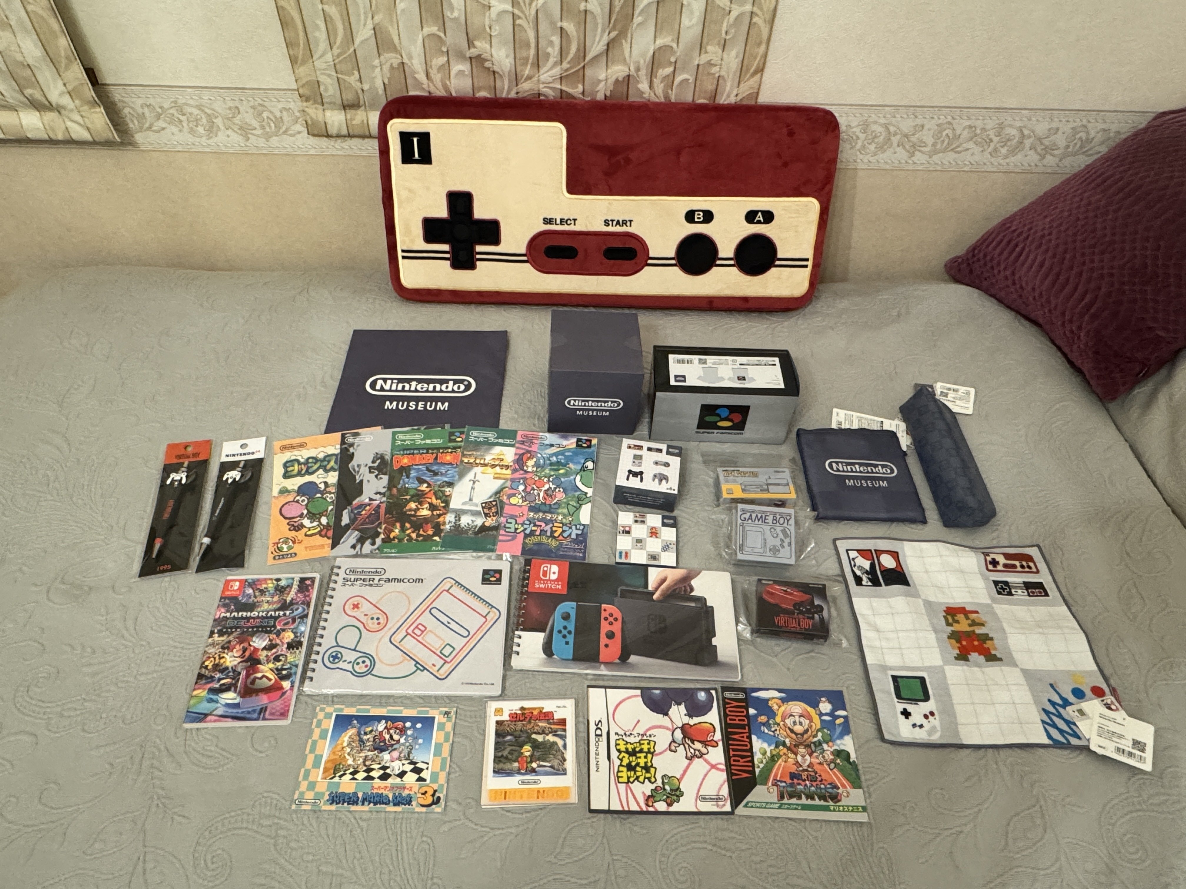 ニンテンドーミュージアム限定 コントローラークッション