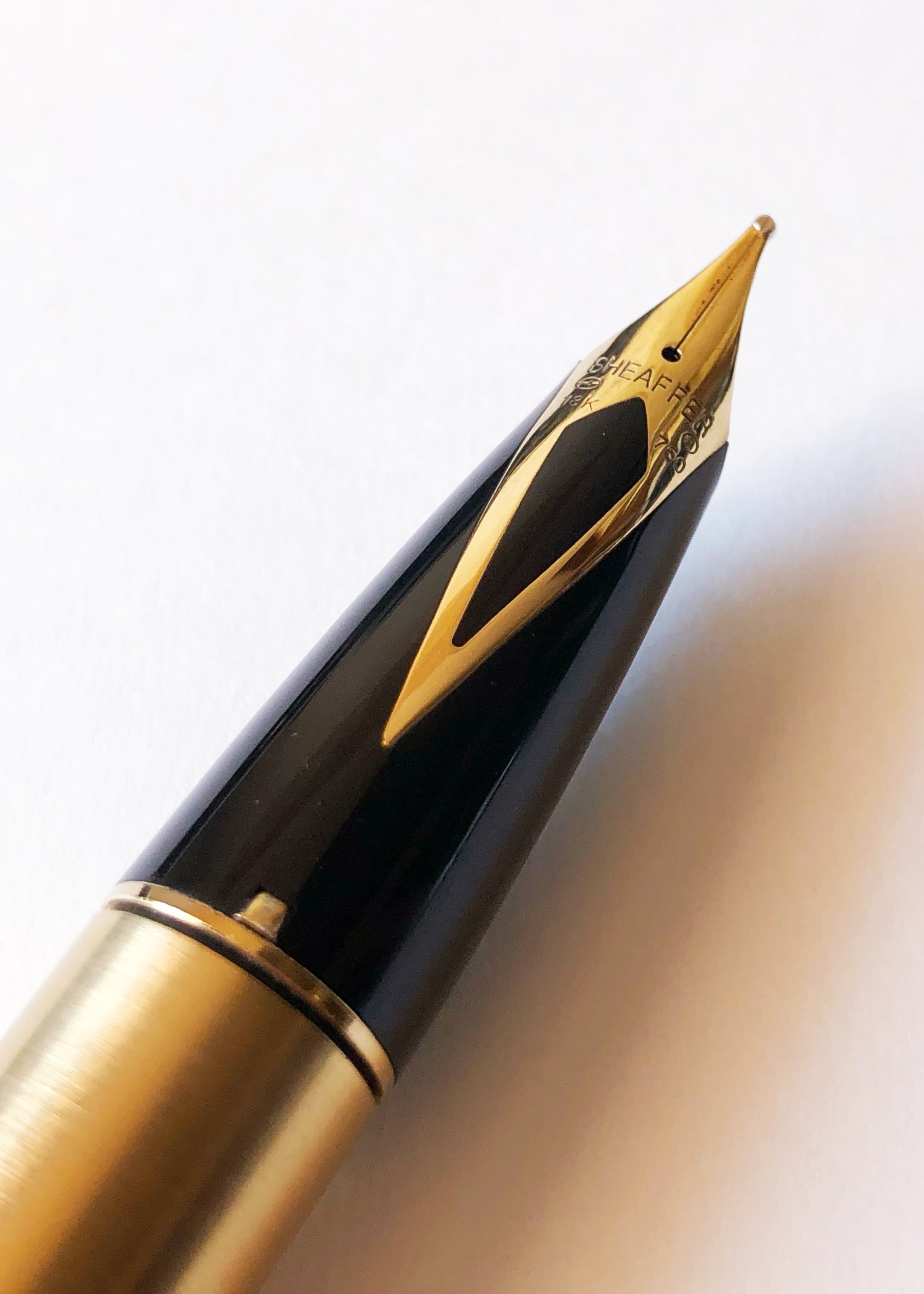 愛用ペン紹介Vol.1「シェーファー・レガシーヘリテージ」｜ナルコスカル