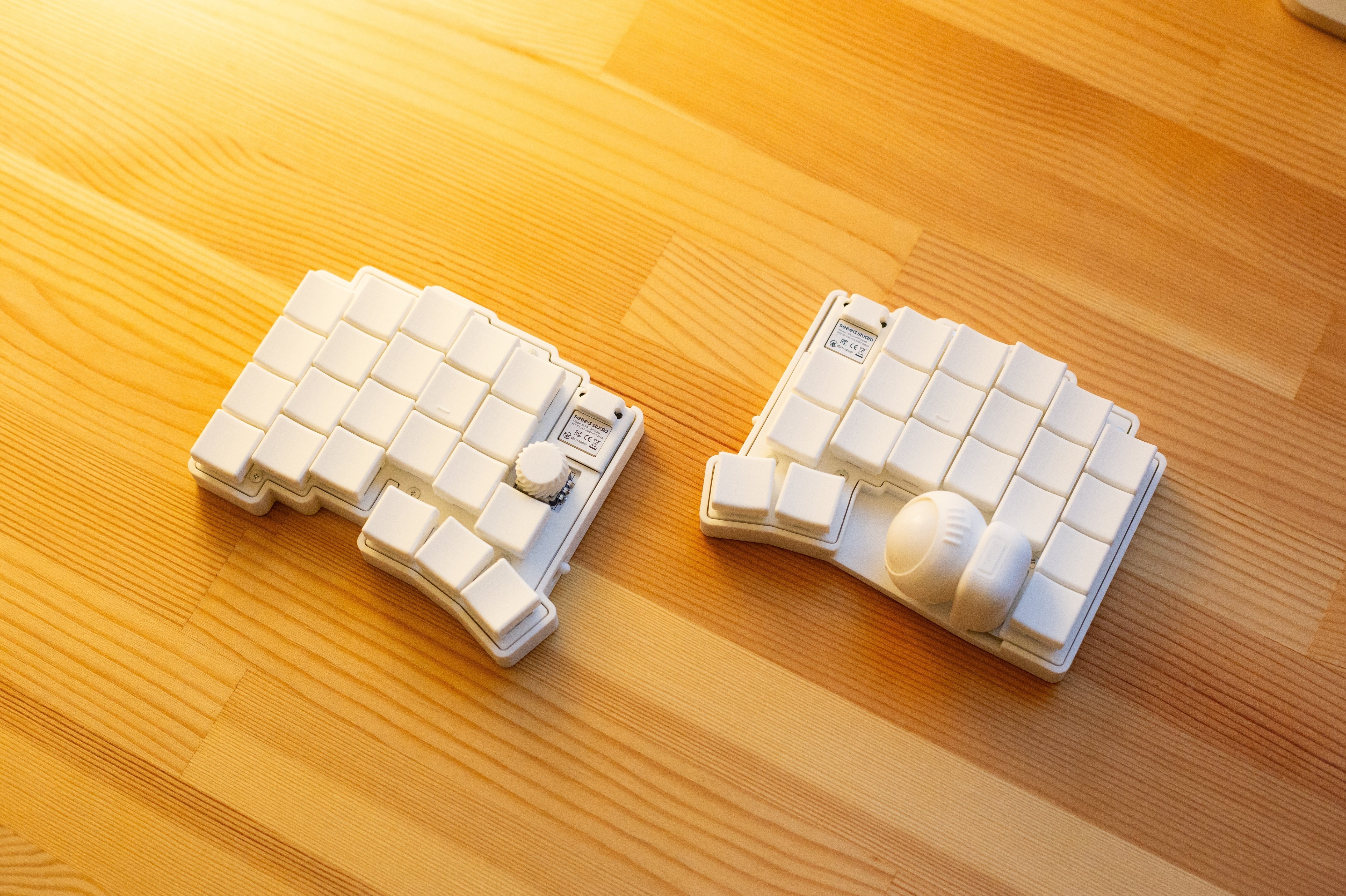 ワイヤレス分割キーボード roBa ロープロファイル 無線keyball39な