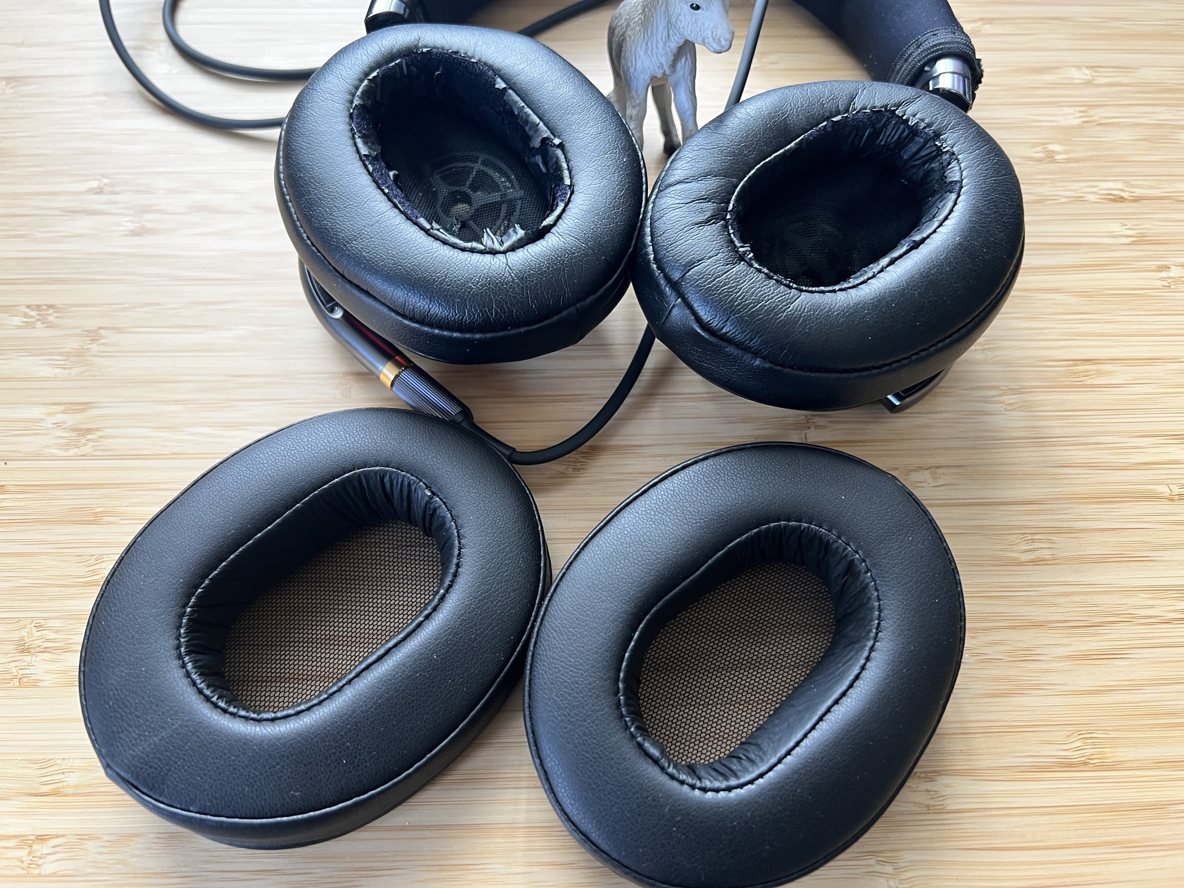 SONY MDR-1A リケーブル可能ヘッドホン MDR-1A | ヘッドホン | ソニー