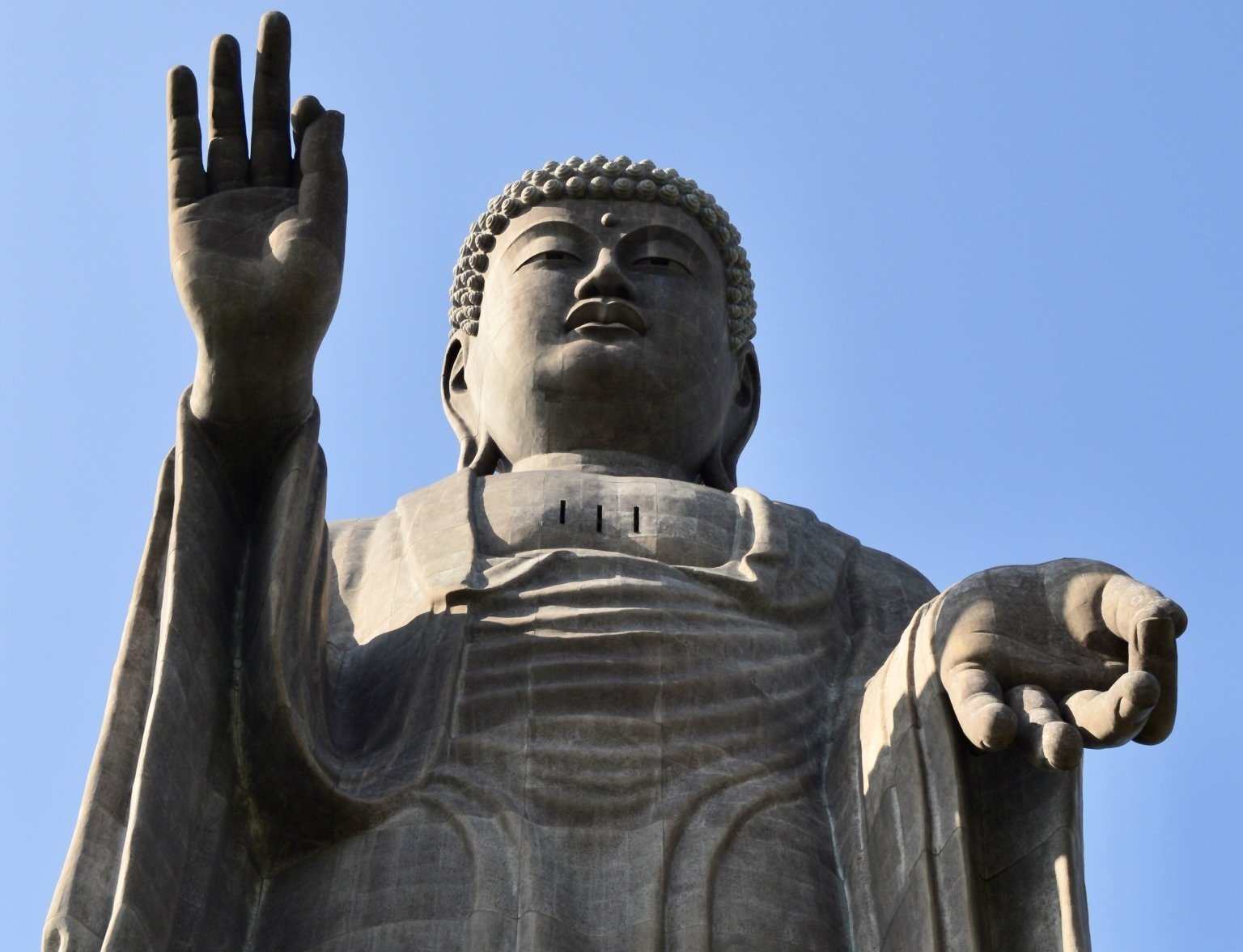 高さ120mで世界ギネス記録は日本の大仏！｜【牛久大仏】｜Tomo＠旅と