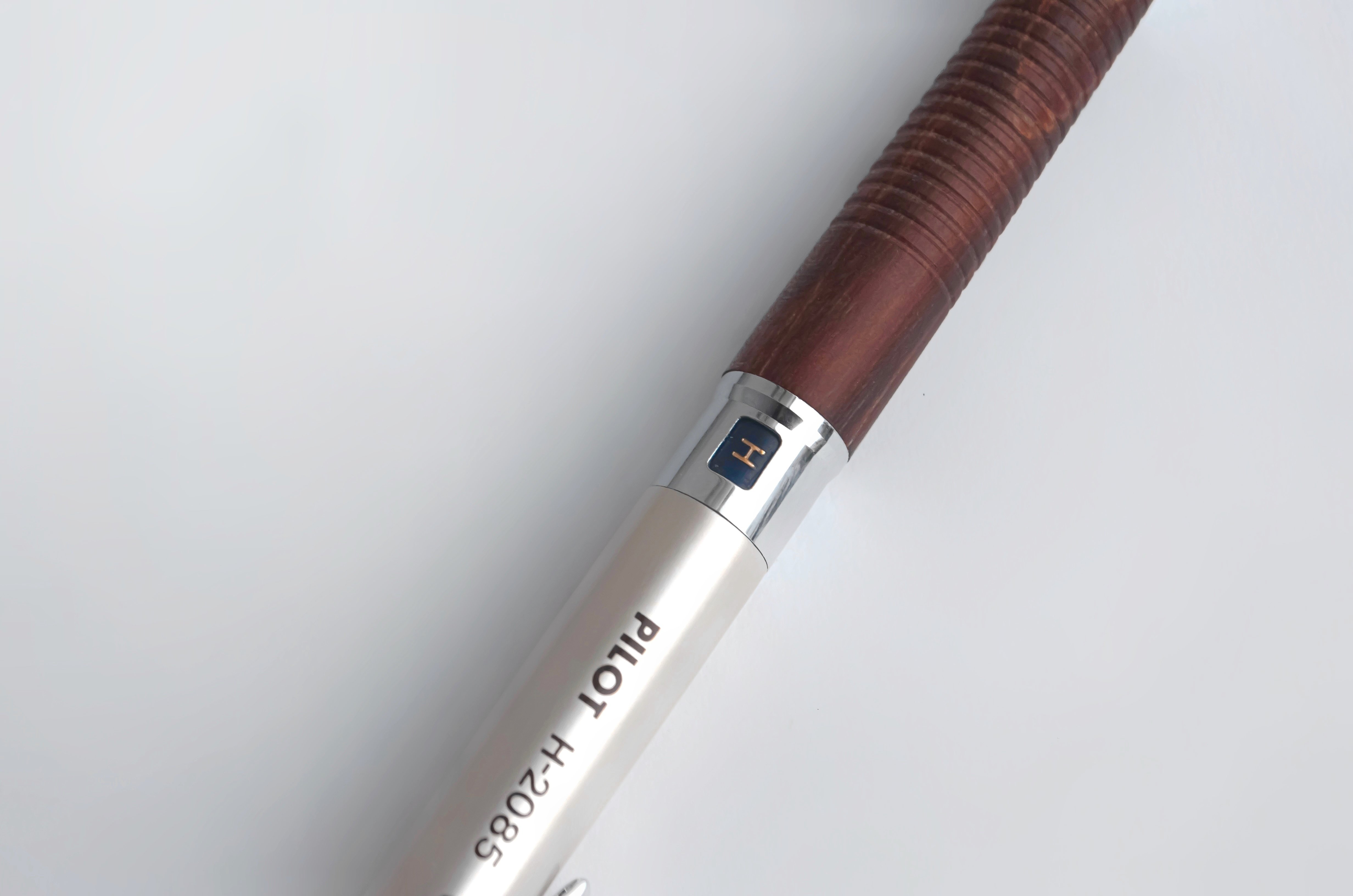 H-2085/PILOTについて｜虫好き