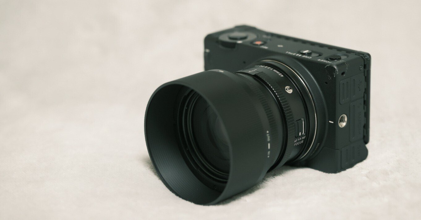 SIGMA fp DG DN 45mmF2.8 レンズキット 2025年8月購入 Amazon | シグマ