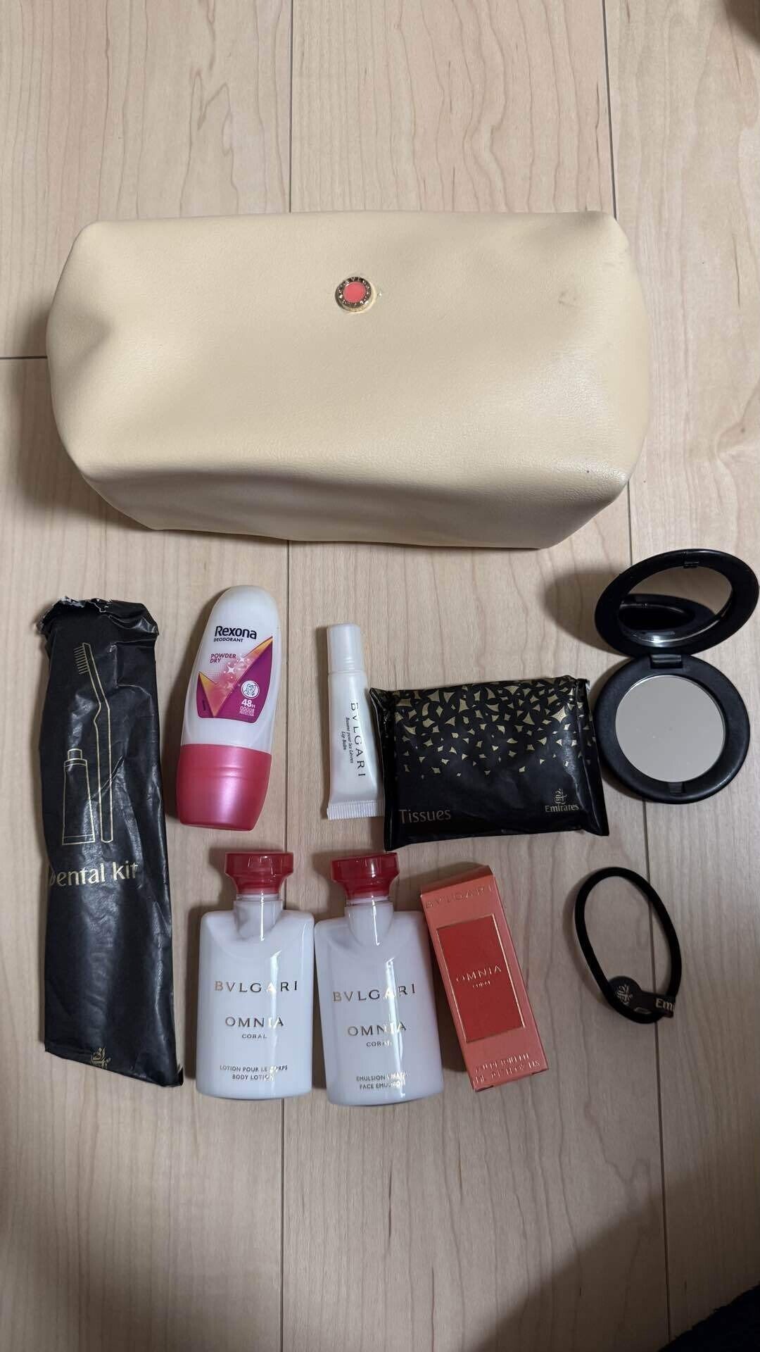 エミレーツ航空ビジネスクラスアメニティ6個セット エミレーツ航空