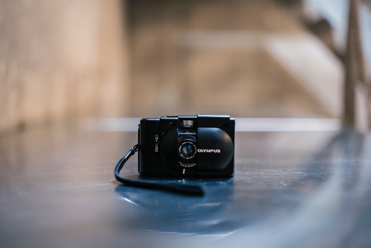 OLYMPUS XAコンパクトフィルムカメラ35mm f2.8 OLYMPUS XAコンパクト